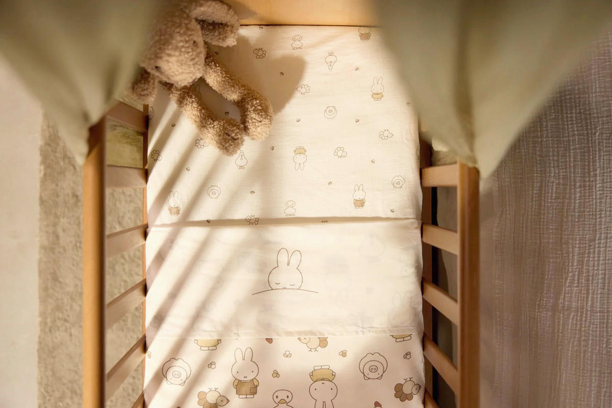 OTROŠKA NAPENJALNA RJUHA  Miffy    75/150/1 cm       večbarvno  - večbarvno, Basics, tekstil (75/150/1cm) - JOLLEIN