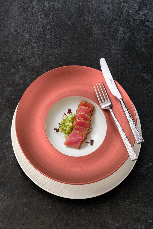 PLITVI KROŽNIK Manufacture Glow keramika 29 cm - bela/oranžna, Trendi, keramika (29cm) - Villeroy & Boch