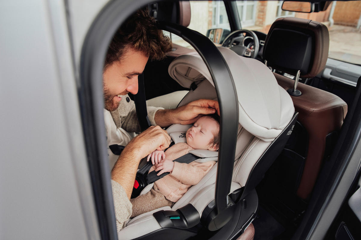 BABYSCHALE Baby-Safe Pro  - Creme, Basics, Kunststoff/Textil (44/62,5/65,5cm) - Britax Römer
