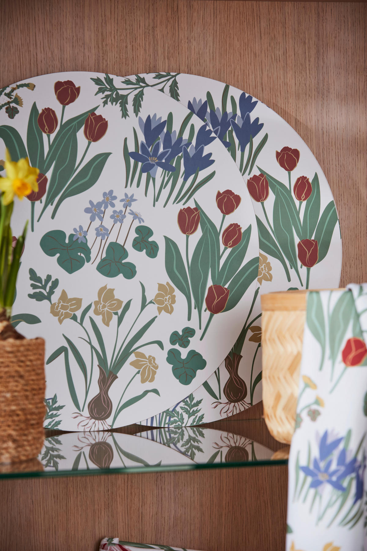 BORDSTABLETT trä multicolor  - multicolor, Basics, trä (38/38/0.3cm)