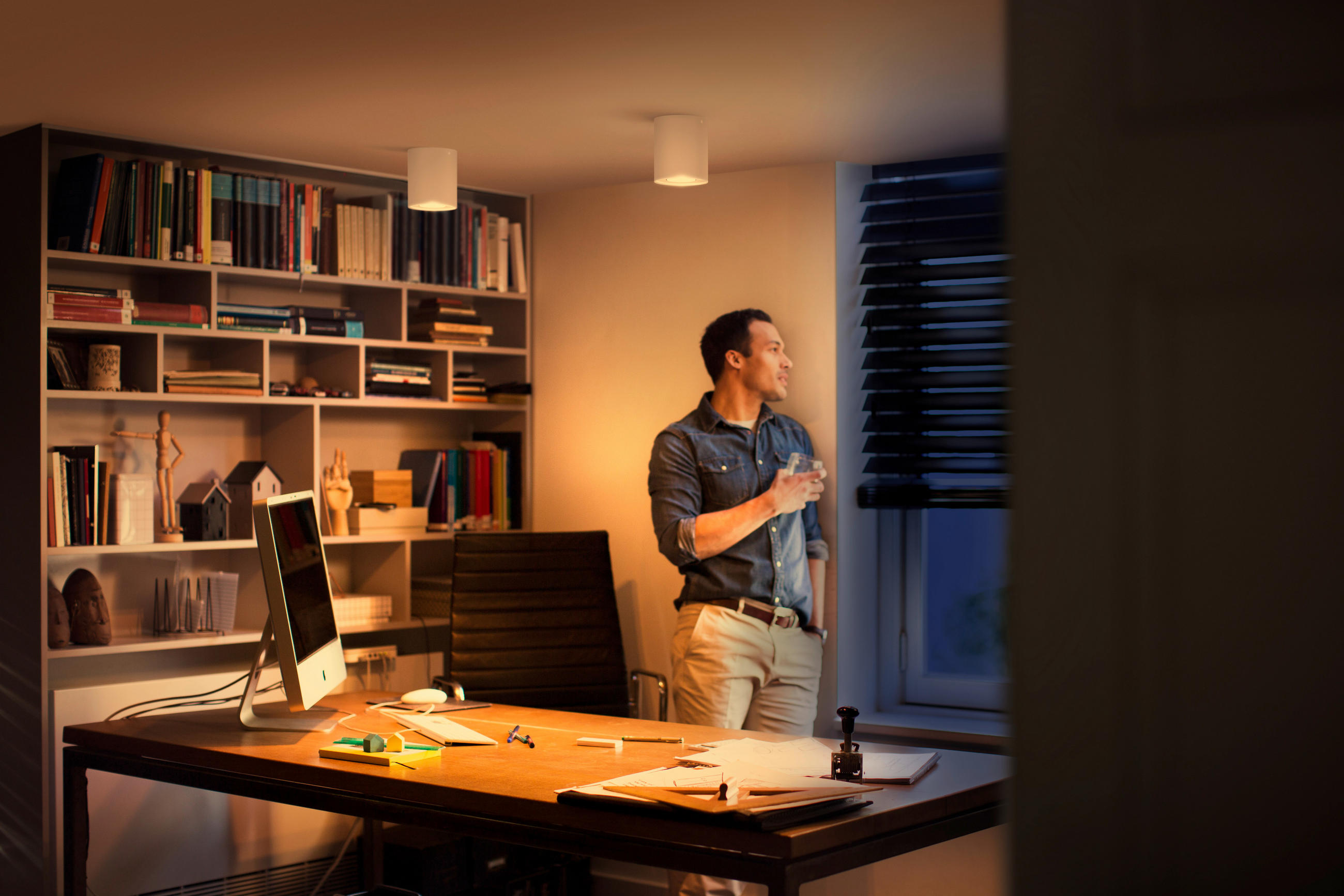 LED-DECKENLEUCHTE 10,3/12 cm    - Weiß, Basics, Metall (10,3/12cm) - Philips HUE