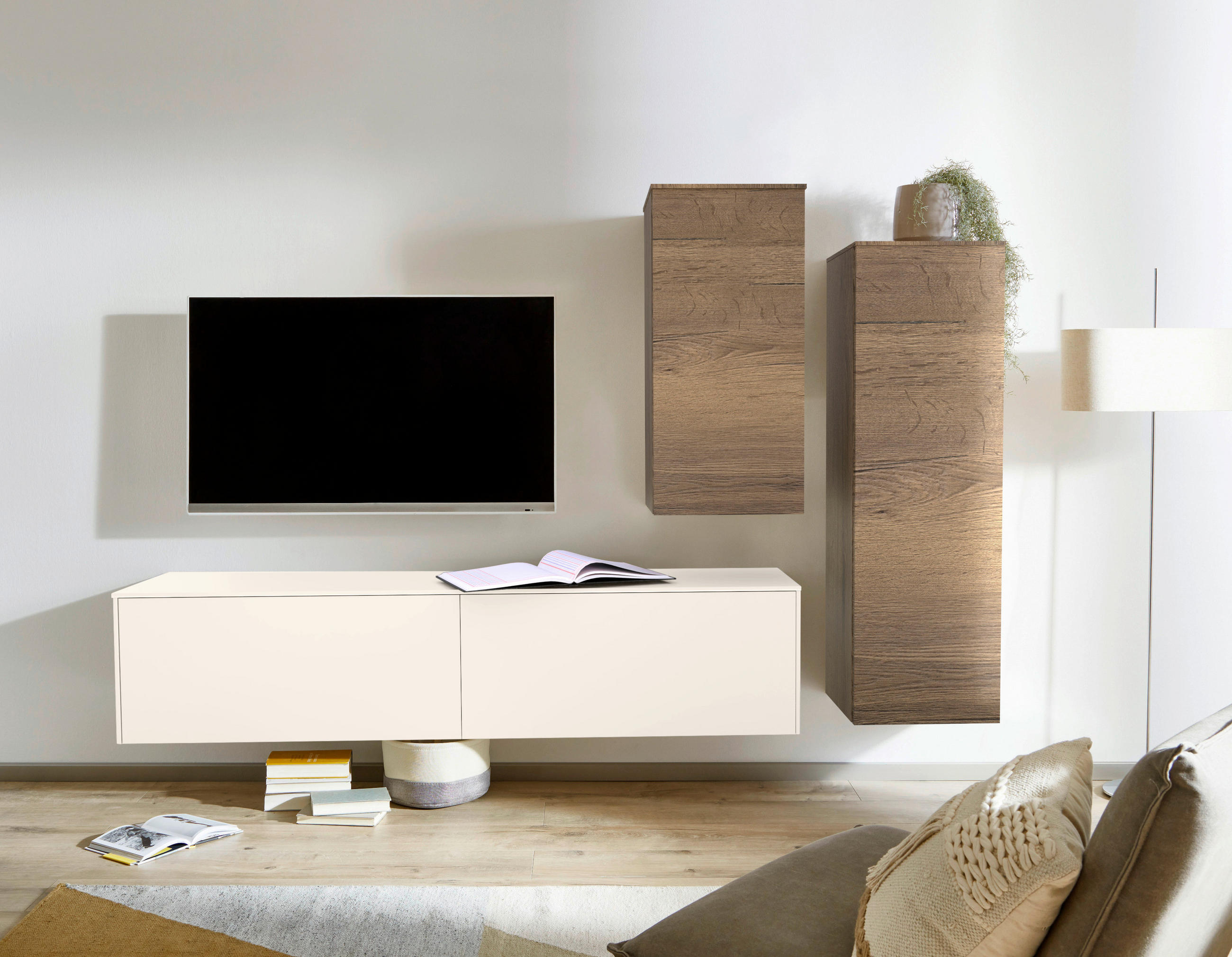 WOHNWAND 3-teilig  in Eichefarben, Magnolie  234/174/37 cm  - Eichefarben/Magnolie, Design, Holzwerkstoff (234/174/37cm) - Celina Home