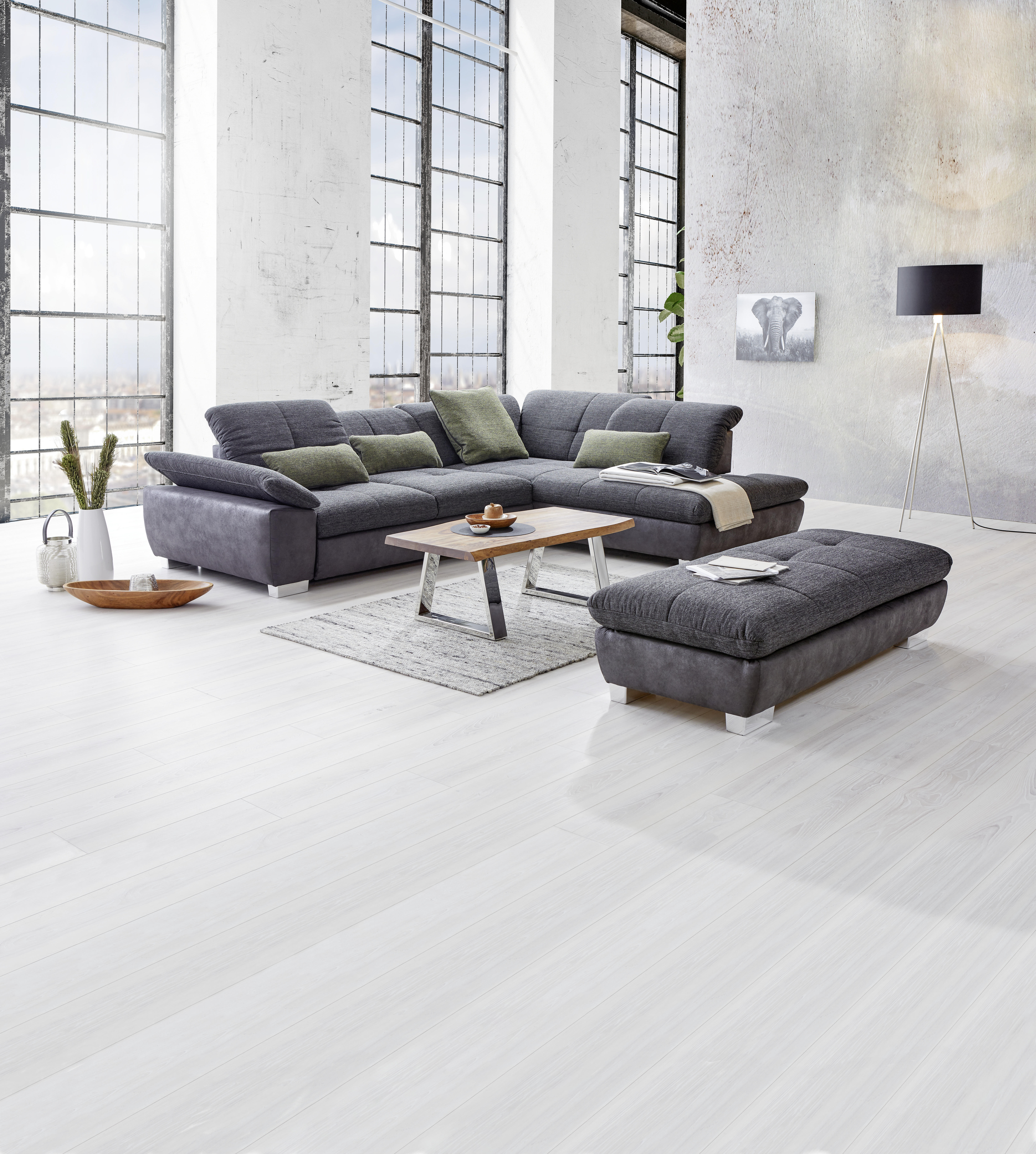 ECKSOFA Schwarz, Dunkelgrau Chenille, Mikrofaser  - Chromfarben/Dunkelgrau, Design, Textil (242/313cm) - Xora