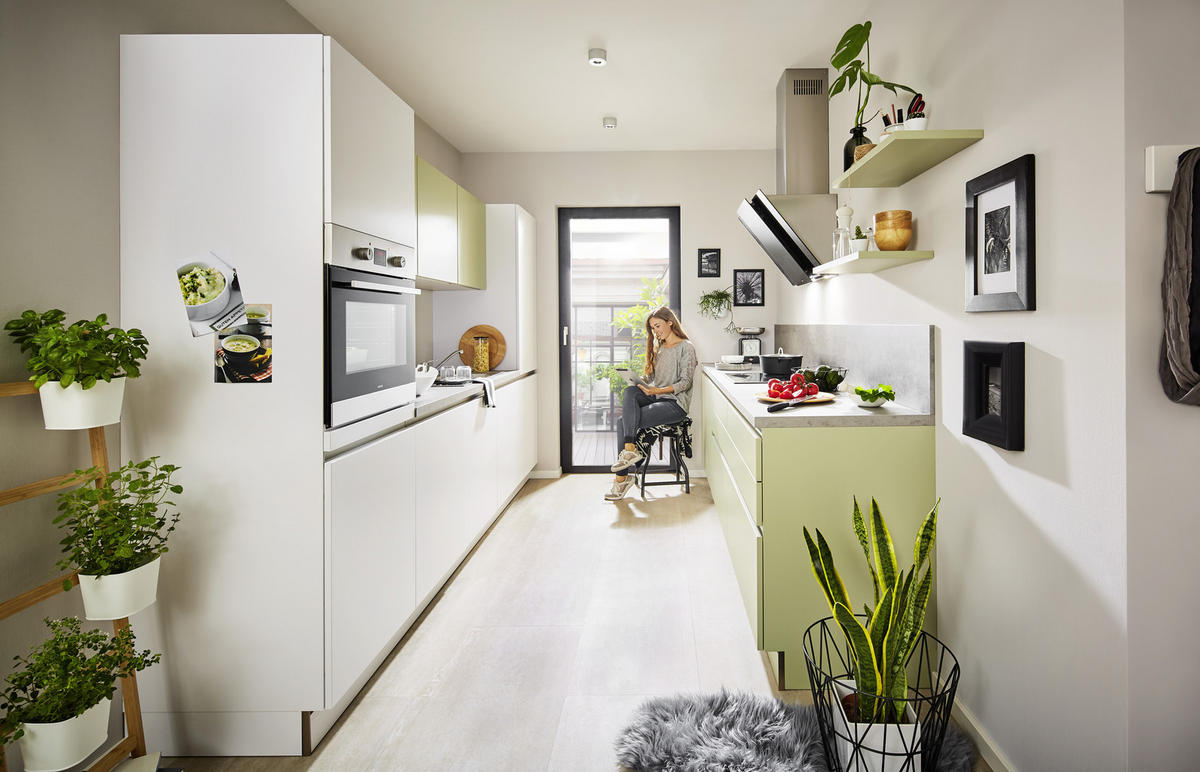 KUHINJA PO MERI - Design, leseni material - Dieter Knoll