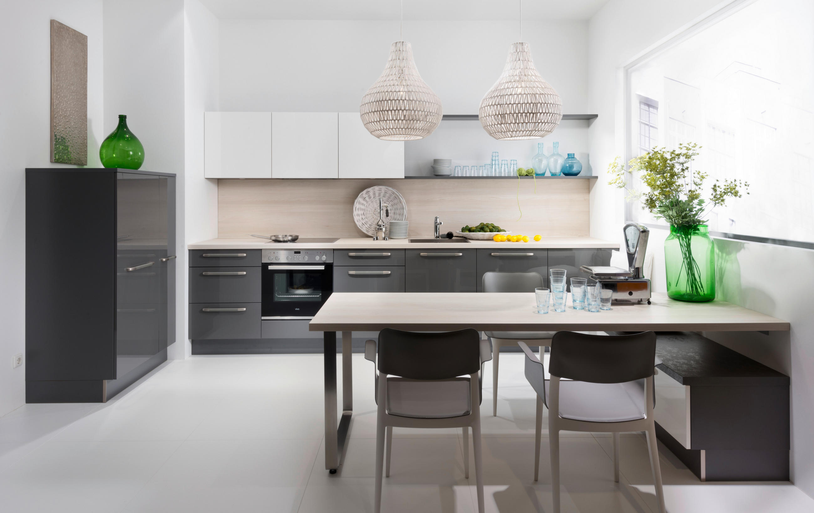 EINBAUKÜCHE   - Birkefarben/Weiß, Design, Holzwerkstoff - Dieter Knoll