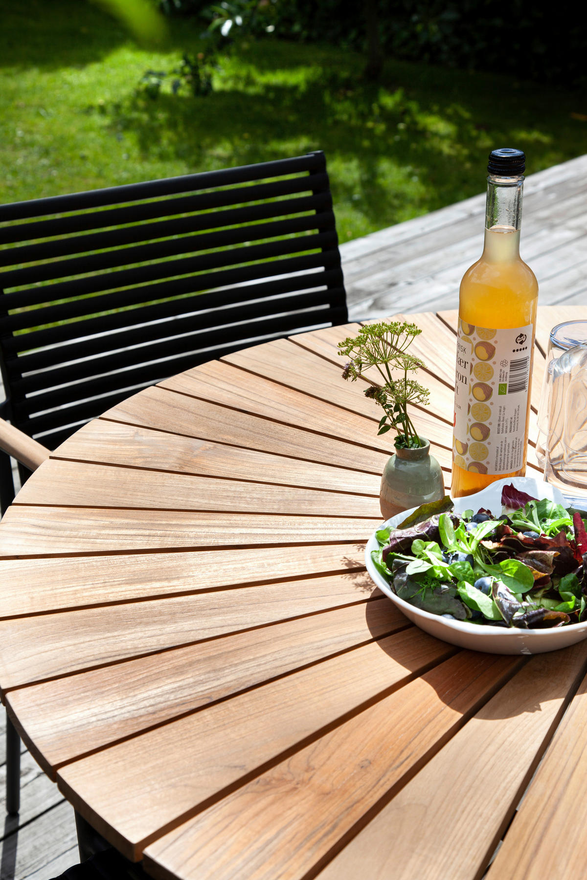 STAPELSTUHL in Kunststoff Anthrazit, Schwarz, Teakfarben  - Anthrazit/Schwarz, KONVENTIONELL, Holz/Kunststoff (60/84/56cm) - Gardenson