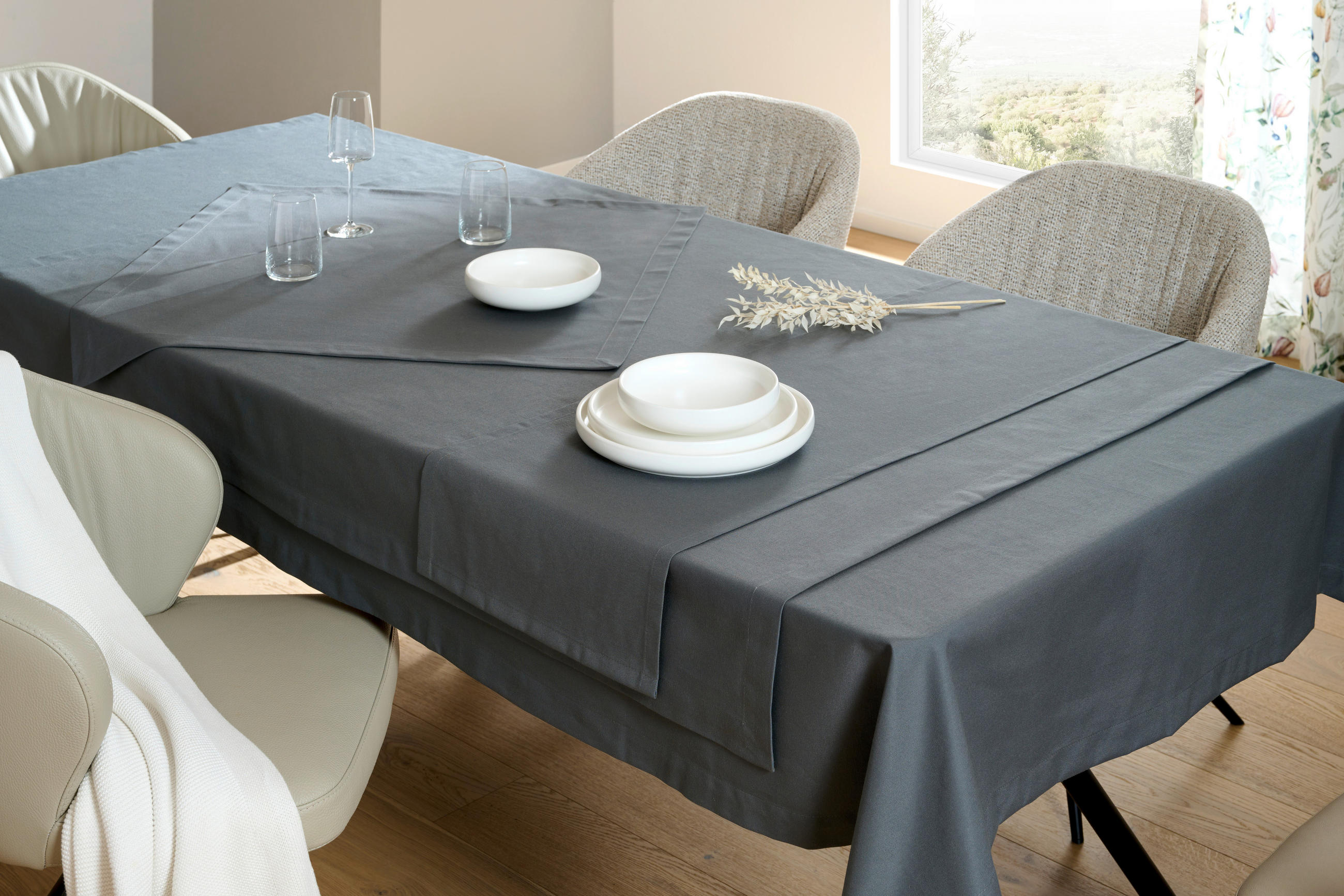 UBRUS, 80/80 cm, tmavě šedá - tmavě šedá, Konvenční, textil (80/80cm) - Novel