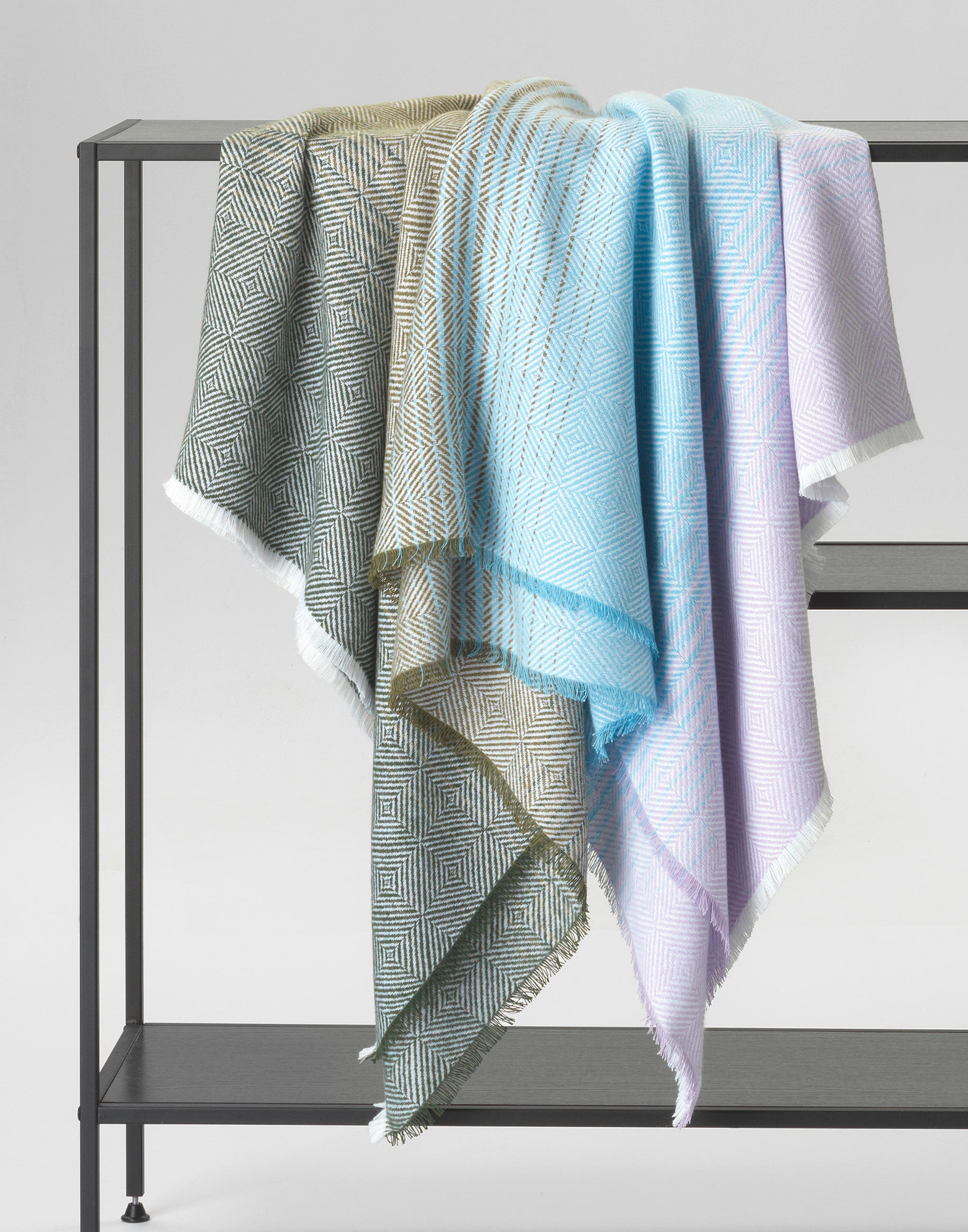 PLAID E-August 150/180 cm  - Multicolor/Olivgrün, KONVENTIONELL, Textil (150/180cm) - Esprit