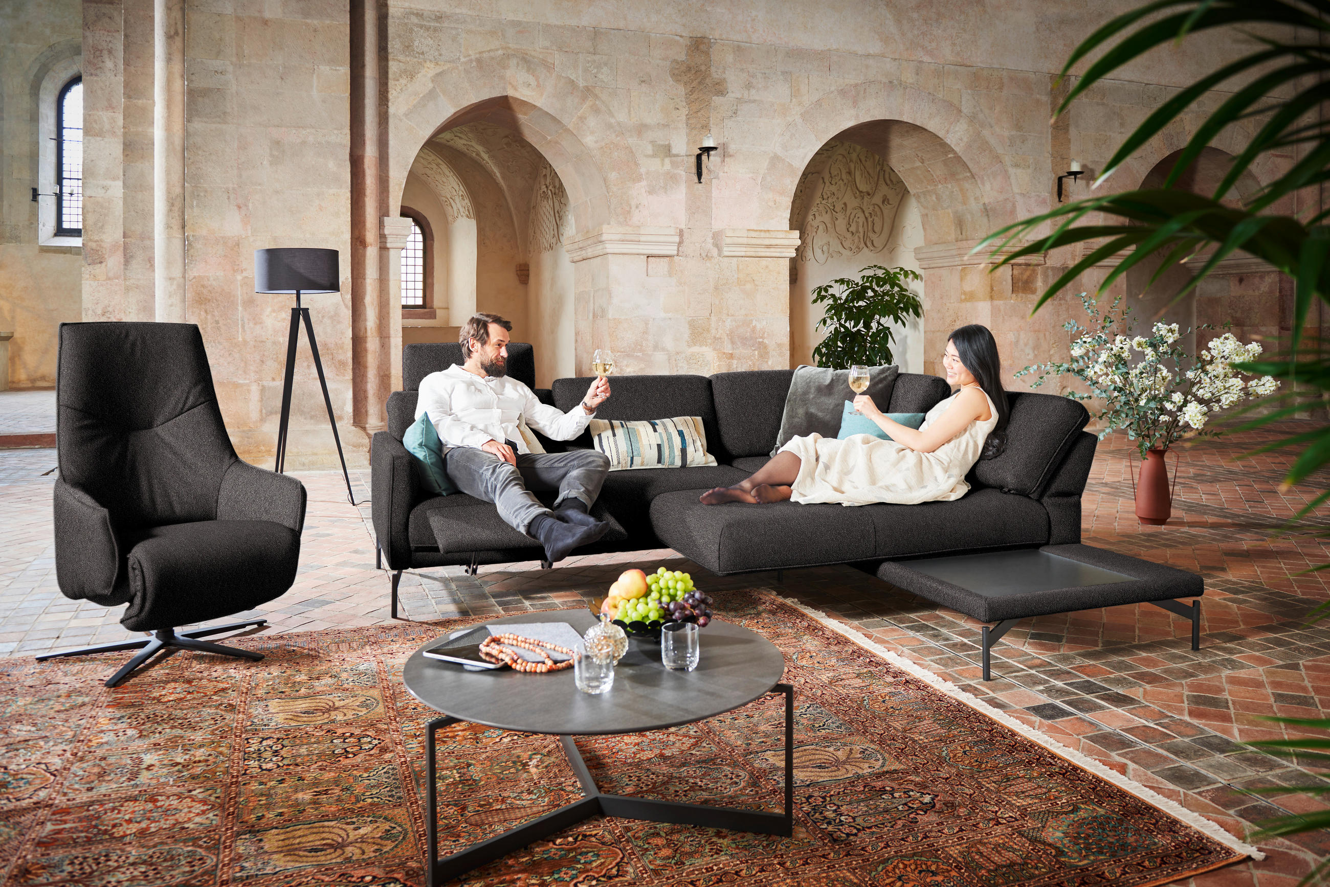 ECKSOFA in Flachgewebe, Struktur Graubraun  - Anthrazit/Graubraun, Design, Textil/Metall (254/230cm) - Johann Jakob