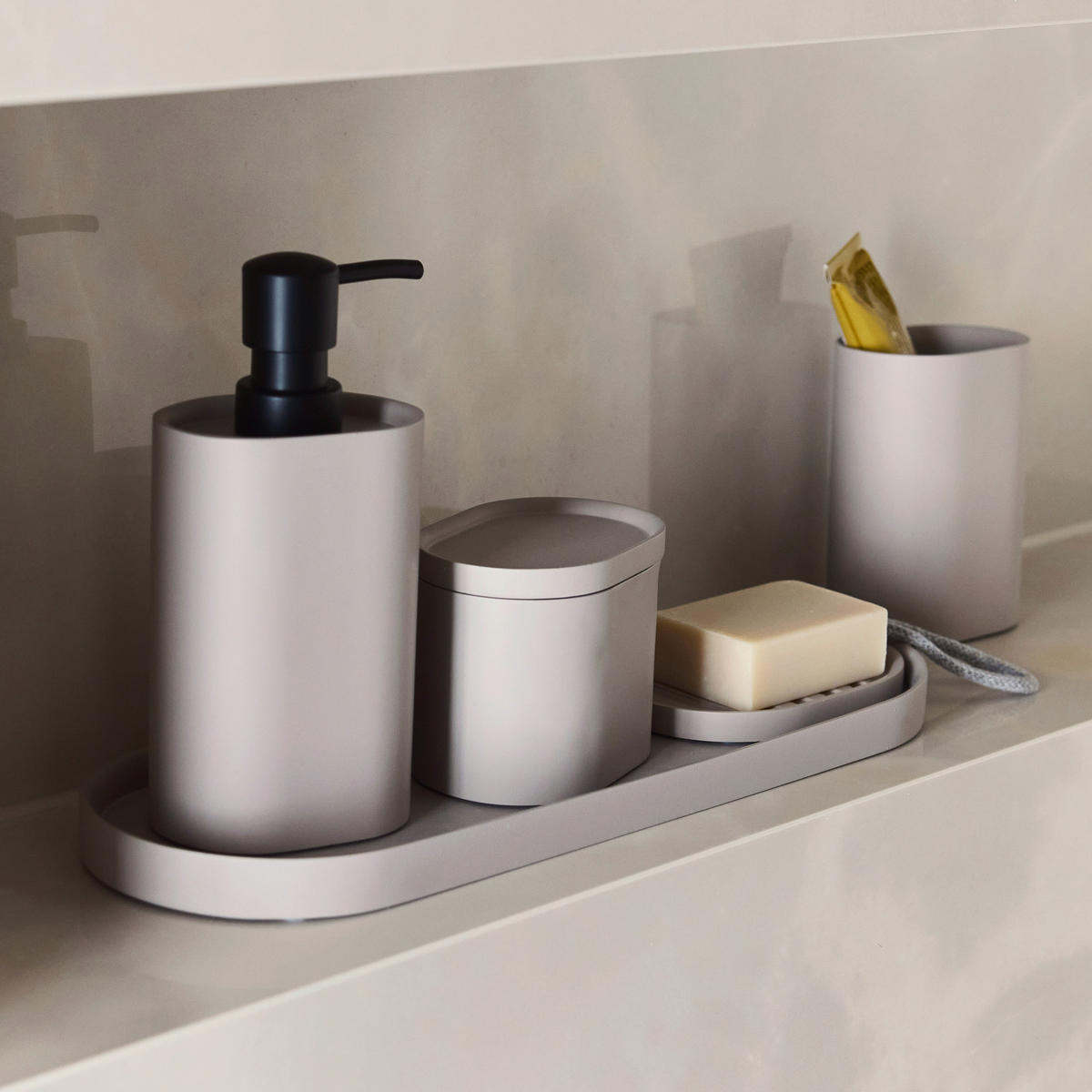 AUFBEWAHRUNGSBOX - Beige, Basics, Kunststoff (10/7/8cm) - Moeve