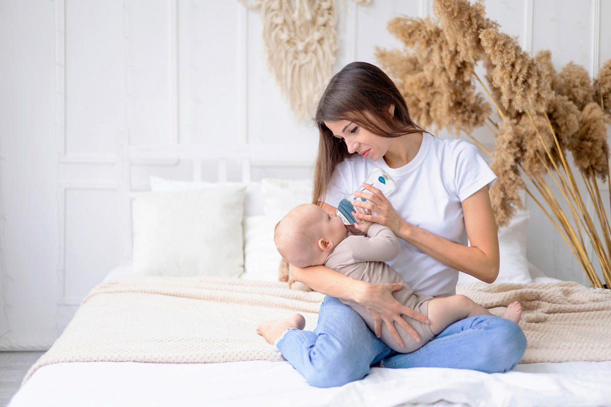 BABYFLASCHE 150 ml  - Grün, Basics, Kunststoff (7/13/7cm)