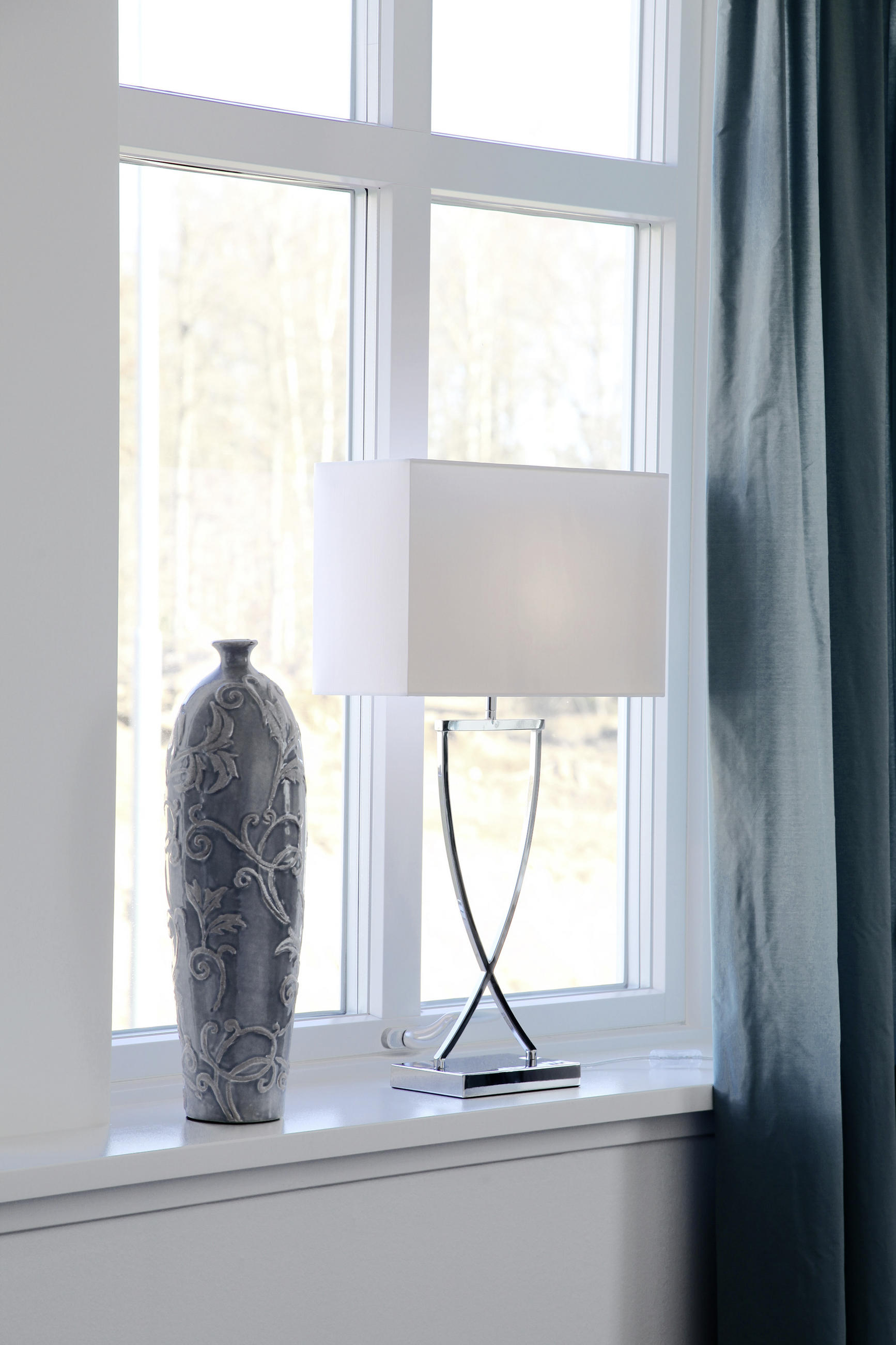 TISCHLEUCHTE Omega 27/52 cm - Chromfarben/Weiß, KONVENTIONELL, Textil/Metall (27/52cm) - By Rydéns