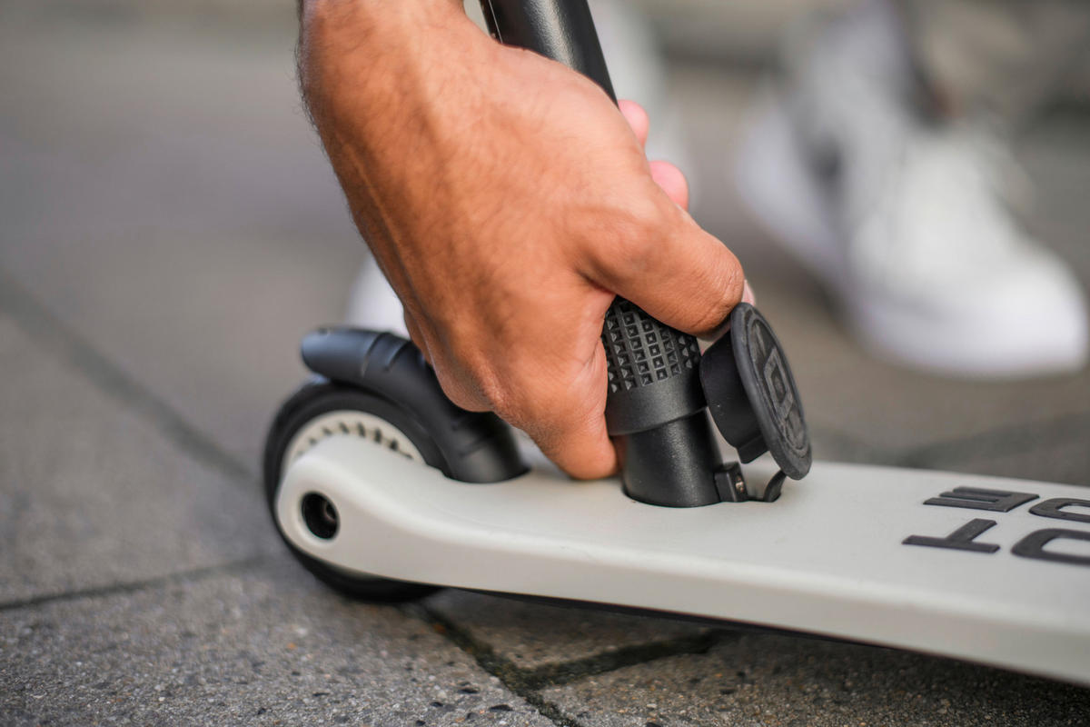 KINDERSCOOTER  - Hellgrau, Trend, Kunststoff (3,1kg) - Scoot and Ride