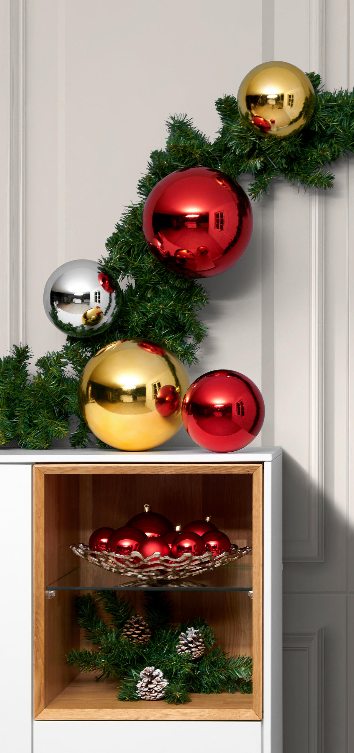 CHRISTBAUMKUGEL 20 cm  - Rot, Basics, Kunststoff (20cm) - X-Mas