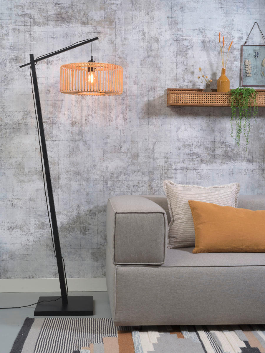 GOLVLAMPA GOOD&MOJO     - svart/naturfärgad, Trend, trä (176/40/68cm) - Good & Mojo