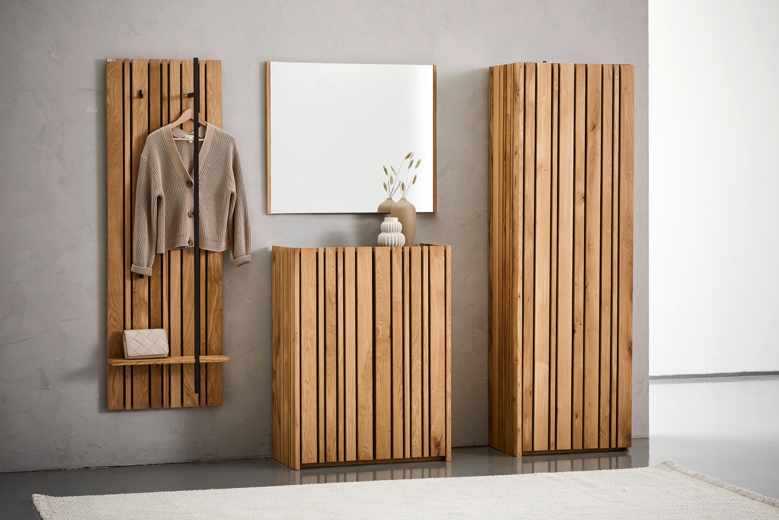 CIPŐSSZEKRÉNY 80/105/42 cm  - fekete/tölgyfa, Design, faalapú anyag/fa (80/105/42cm) - Linea Natura
