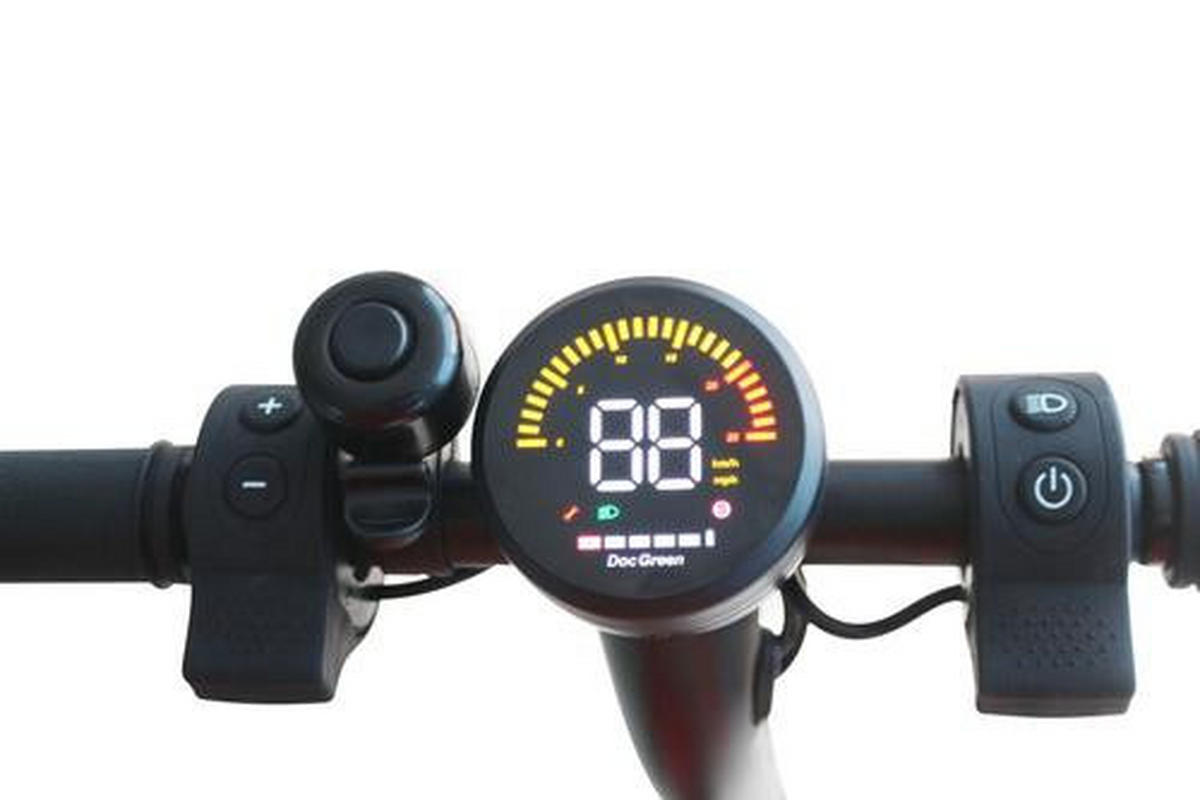 E-SCOOTER ESA 800  - Schwarz, KONVENTIONELL, Kunststoff/Metall (103/43/101cm) - Atrigo