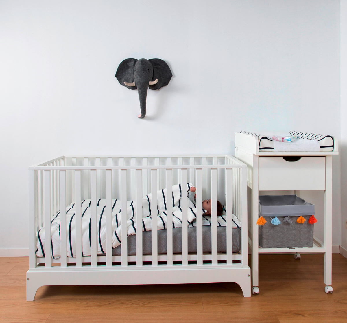 POSTIEĽKA S PRIEČKAMI  70 cmx140 cm - biela, Konventionell, drevo/kompozitné drevo (148/78/88cm) - Childhome