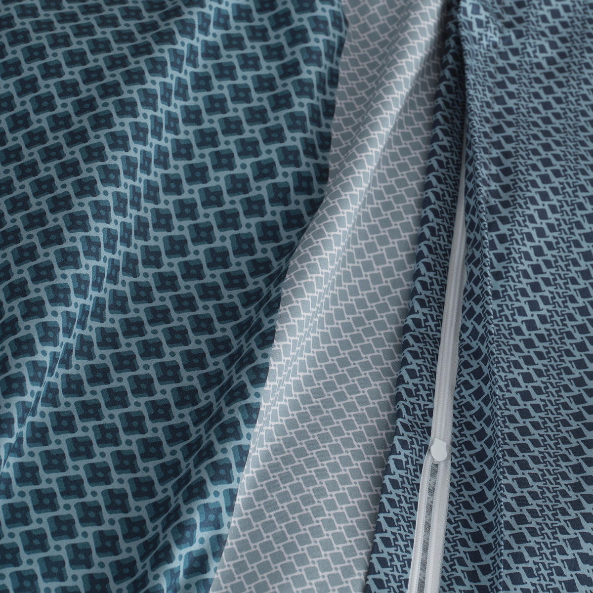 BETTWÄSCHE Satin 200/200 cm  - Blau, Basics, Textil (200/200cm) - Florella