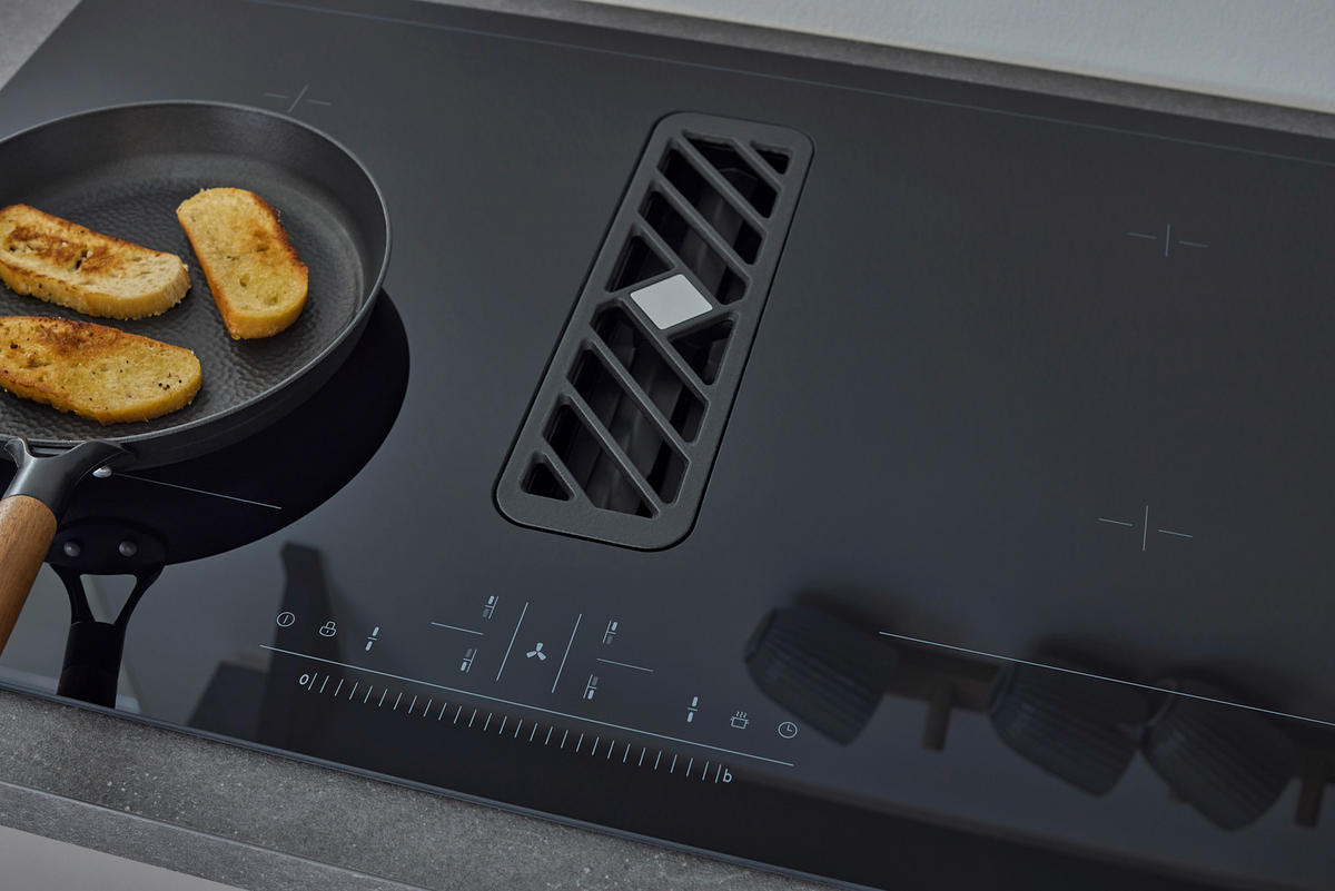 HÄLL MED INBYGGD KÖKSFLÄKT 2300630835201-45  - svart, Basics, glas (83/20/51,5cm) - Respekta