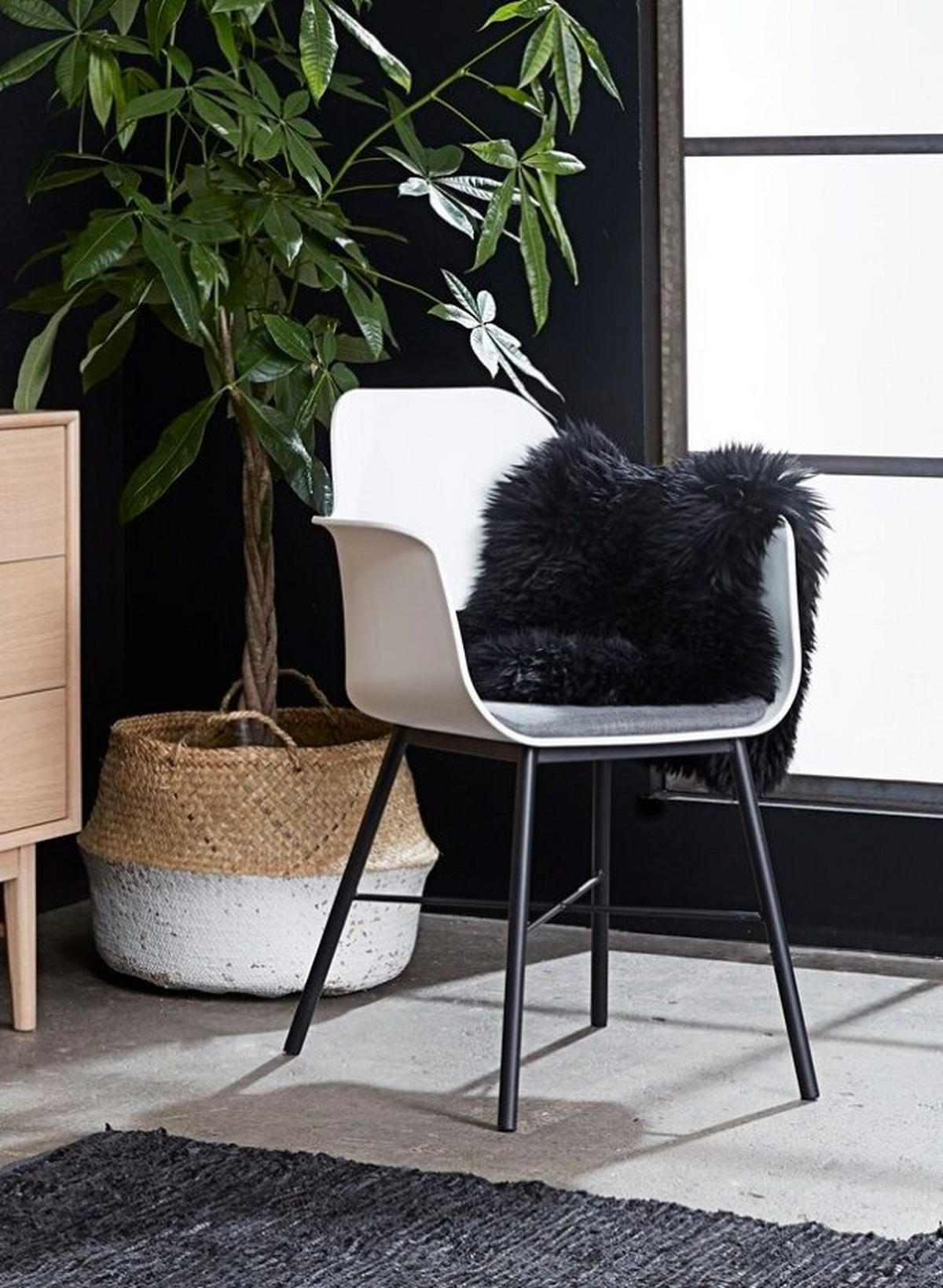 STOL MED ARMSTÖD  - vit/ljusgrå, Design, metall/textil (59/83/57cm) - Best Price