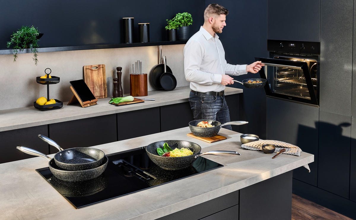 PFANNE Keramikbeschichtung  - Edelstahlfarben/Schwarz, Basics, Metall (20/4.3cm) - Homeware Profession.