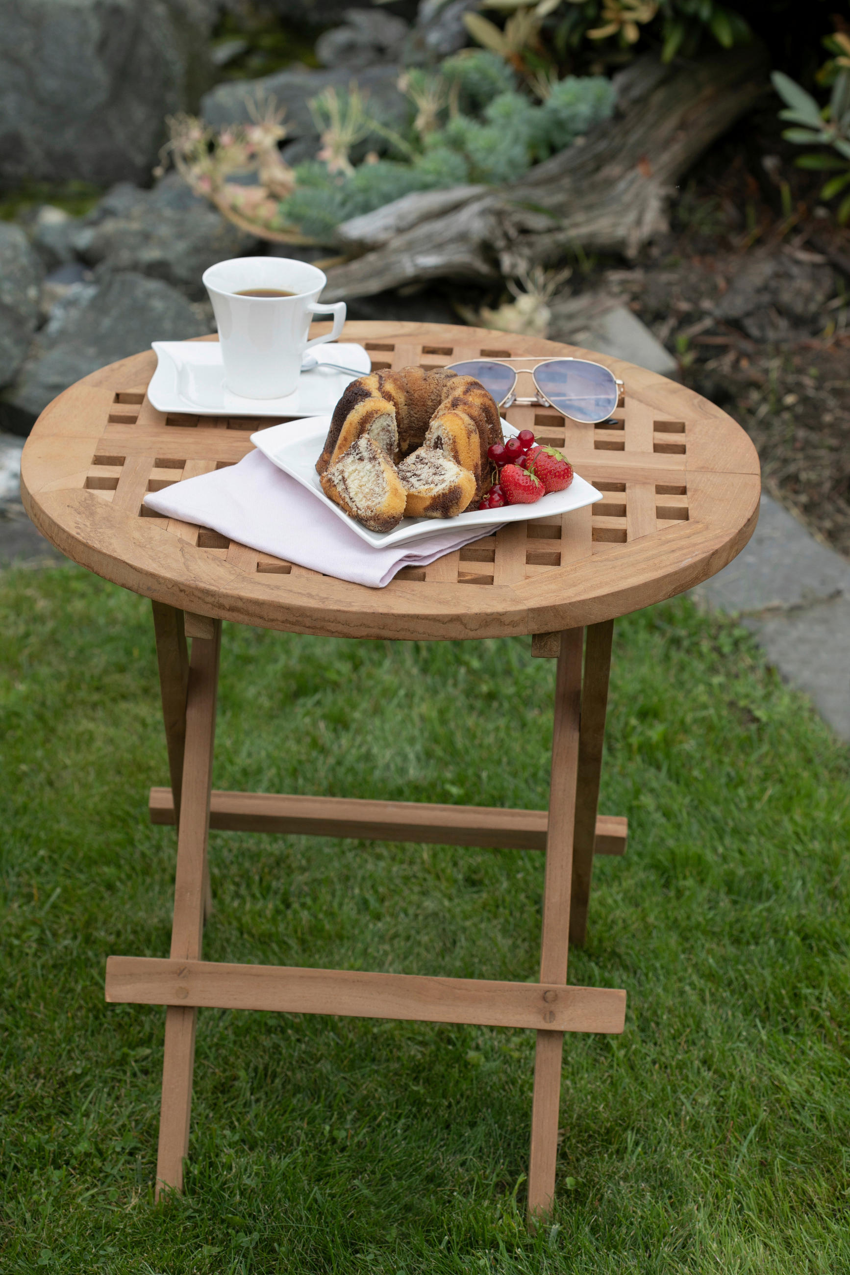 GARTENBEISTELLTISCH  - Teakfarben, Basics, Holz (50/50cm) - Gardenson