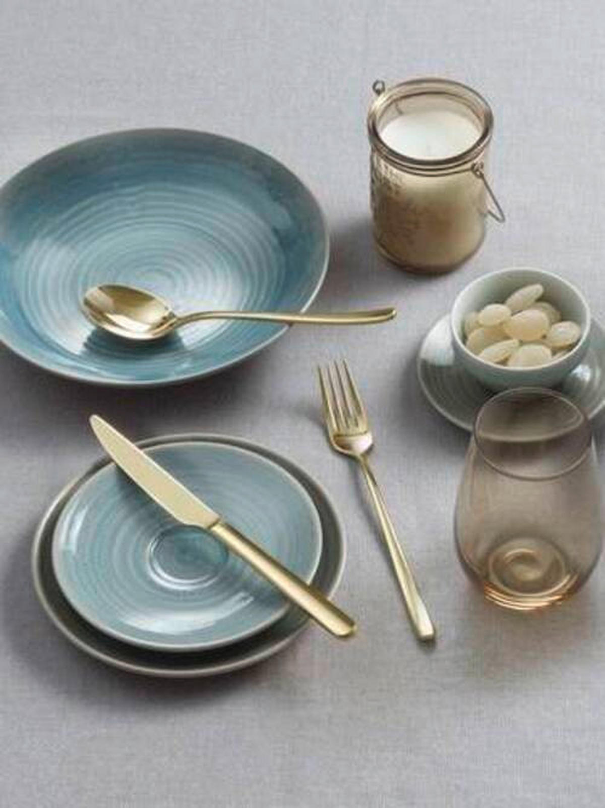 BESTICKSET SKY TREASURE 16 delar rostfritt stål  för 4 personer  - guldfärgad, Basics, metall (25,5/7/5,3cm) - Pintinox