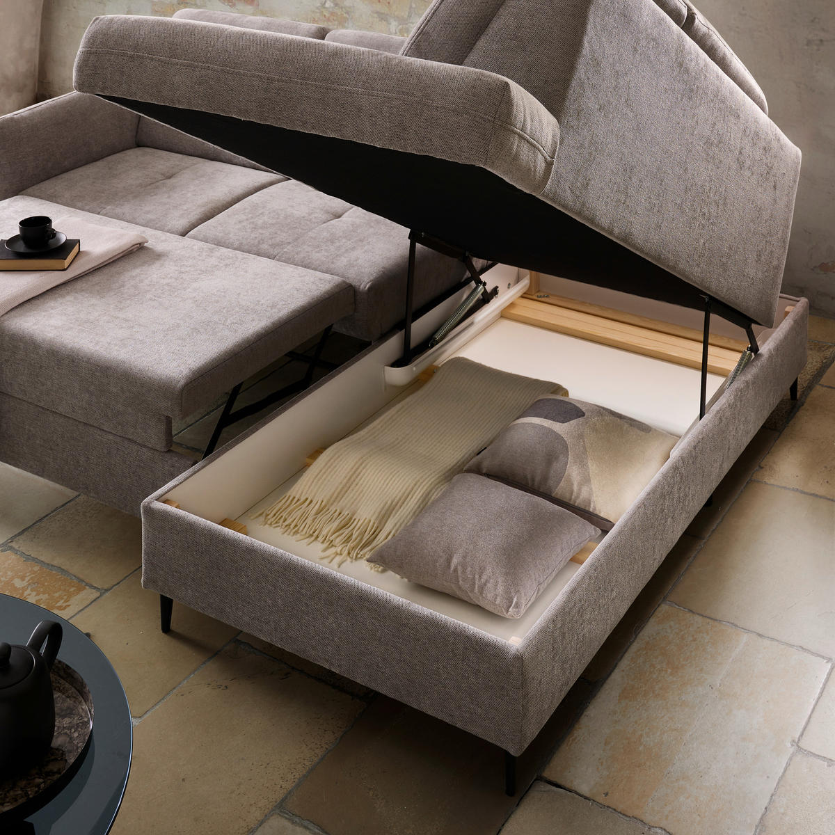 ECKSOFA in Chenille Grau  - Schwarz/Grau, Modern, Holz/Textil (241/184cm) - Carryhome