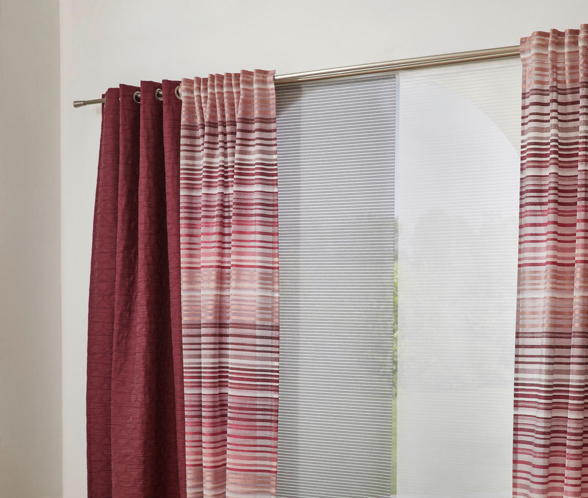 FERTIGVORHANG  halbtransparent   140/245 cm  - Rot, Basics, Textil (140/245cm) - Novel