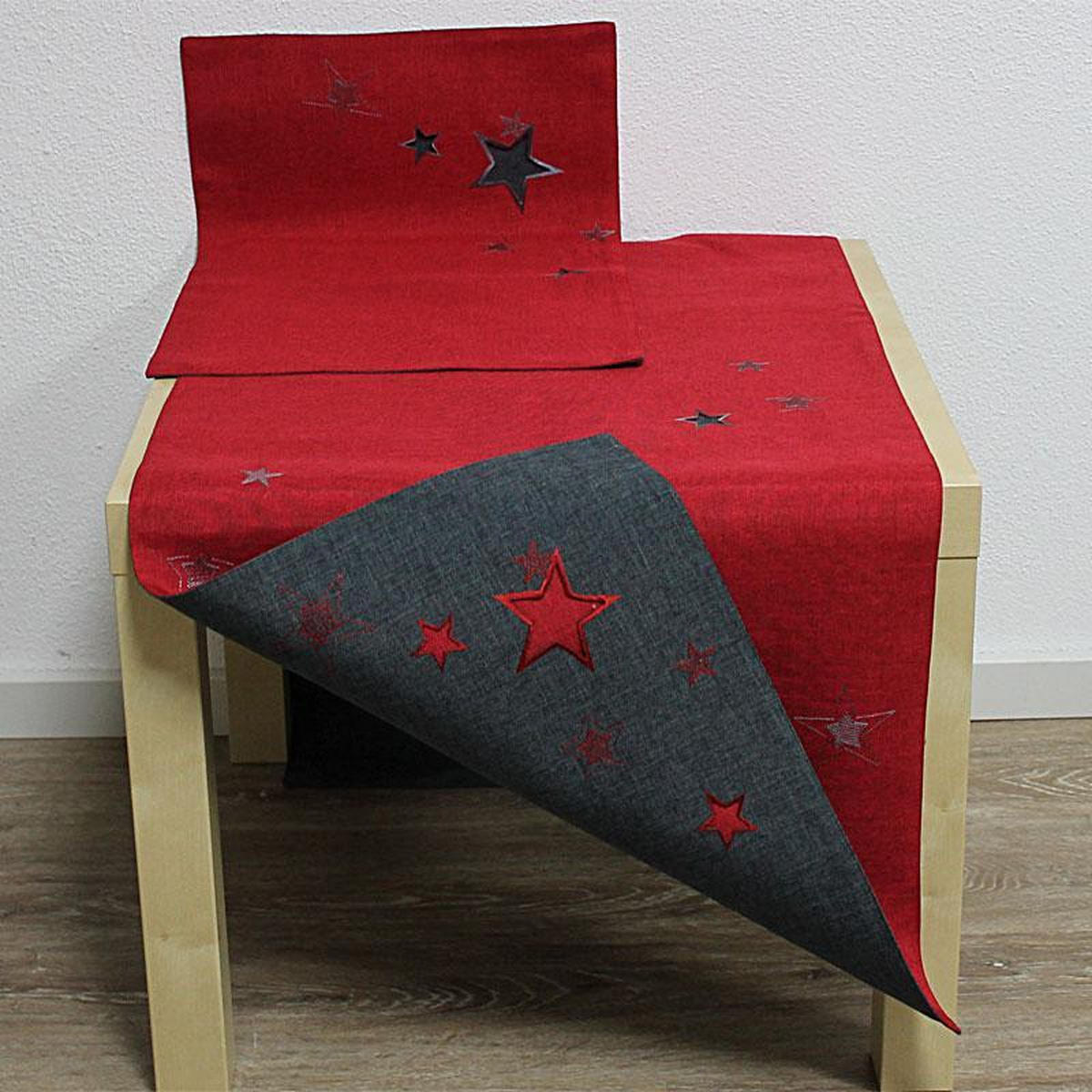 ÚZKY OBRUS, 50/150 cm, sivá, červená - sivá/červená, Lifestyle, textil (50/150cm) - X-Mas