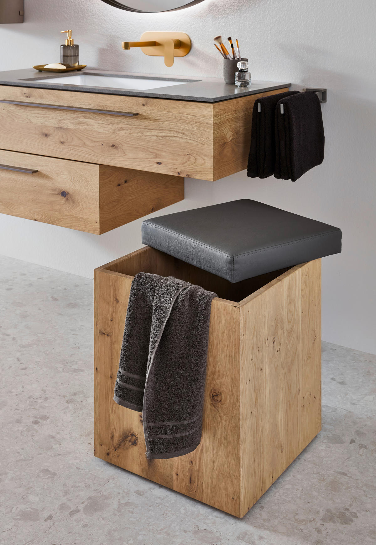WÄSCHESAMMLER - Wildeiche/Eichefarben, MODERN, Holz/Textil (42/55/42cm) - Valdera