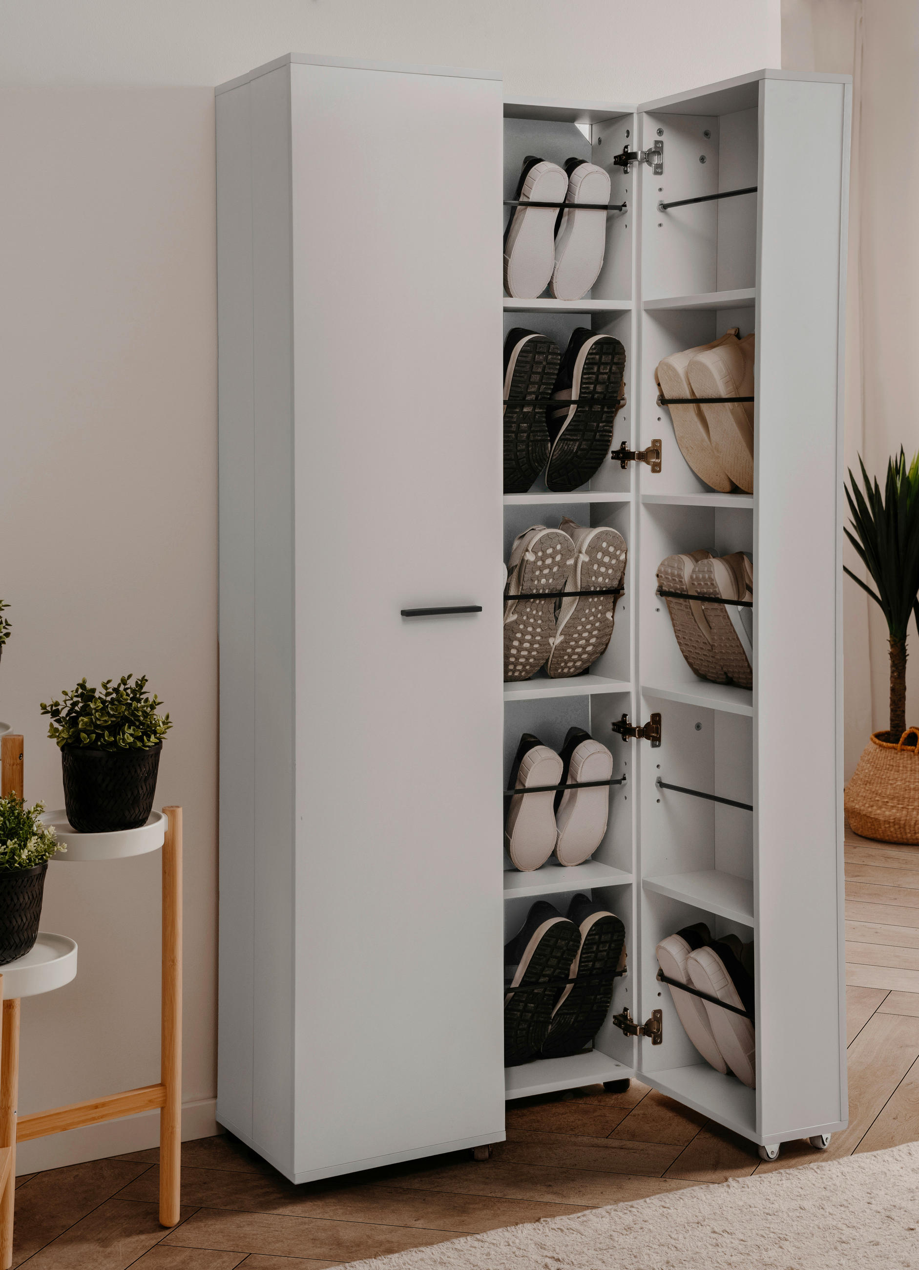 SCHUHSCHRANK Weiß  - Schwarz/Weiß, MODERN, Holzwerkstoff/Kunststoff (74/181,5/34cm) - Xora