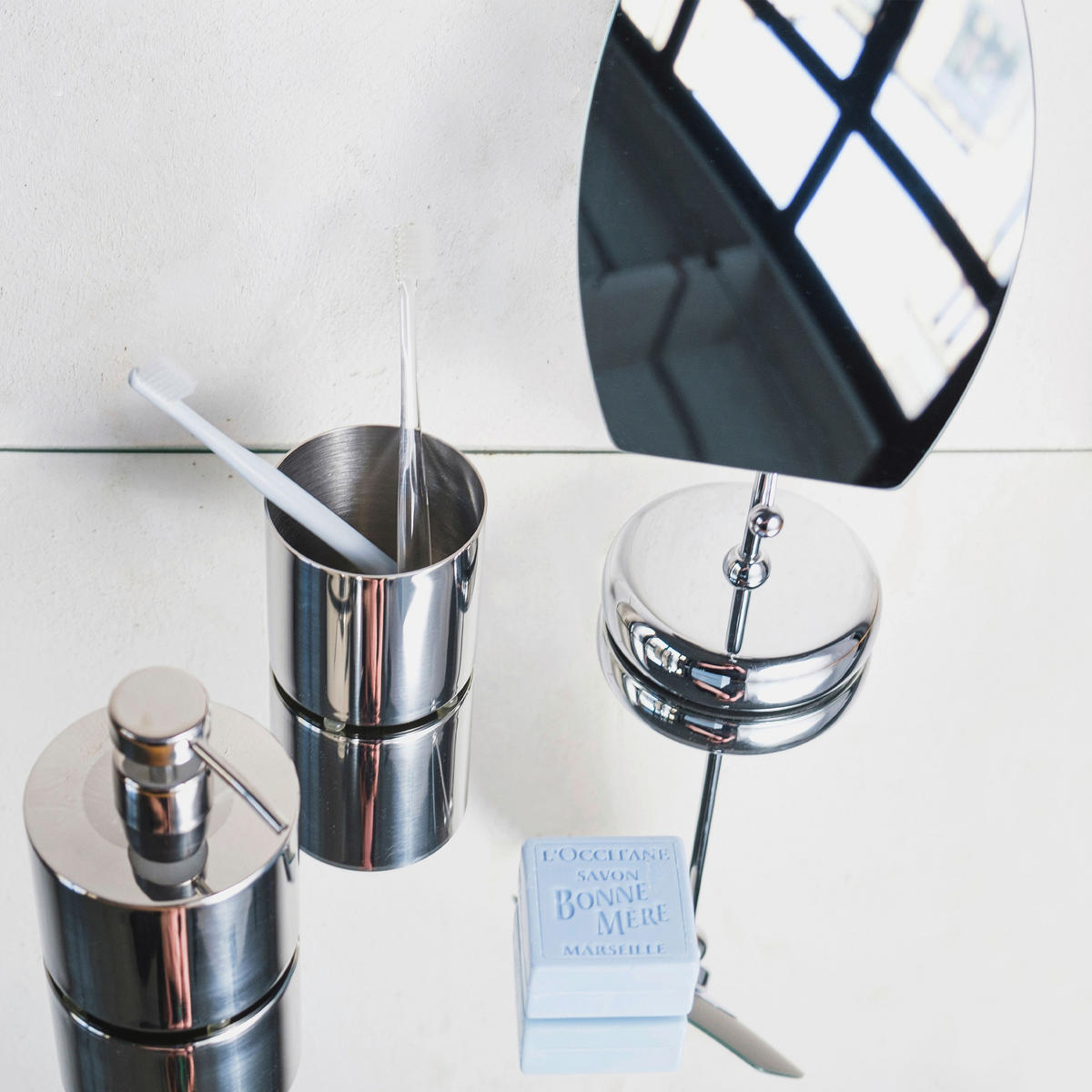 SCHMINKSPIEGEL  - Silberfarben, Basics (15,5/19cm) - Moeve