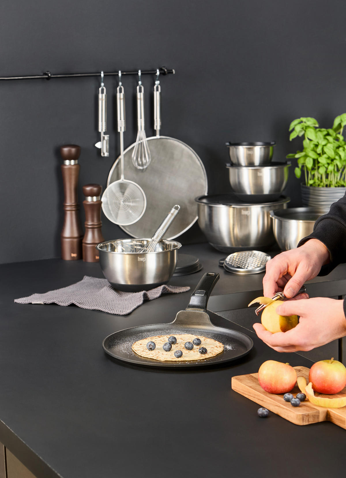 SCHÜSSELSET 8-teilig  - Edelstahlfarben/Schwarz, Basics, Kunststoff/Metall - Homeware Profession.