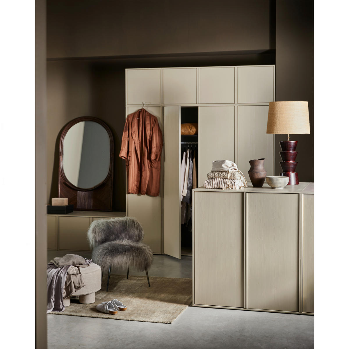 DREHTÜRENSCHRANK  in Grau  - Grau, Design, Holz (100/110/58cm) - Livetastic
