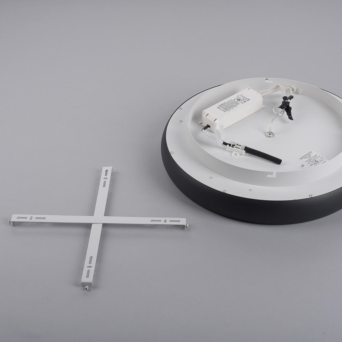 LED SVJETILJKA STROPNA Vertigo  - crna, Design, metal/plastika (46,5/9,5cm)