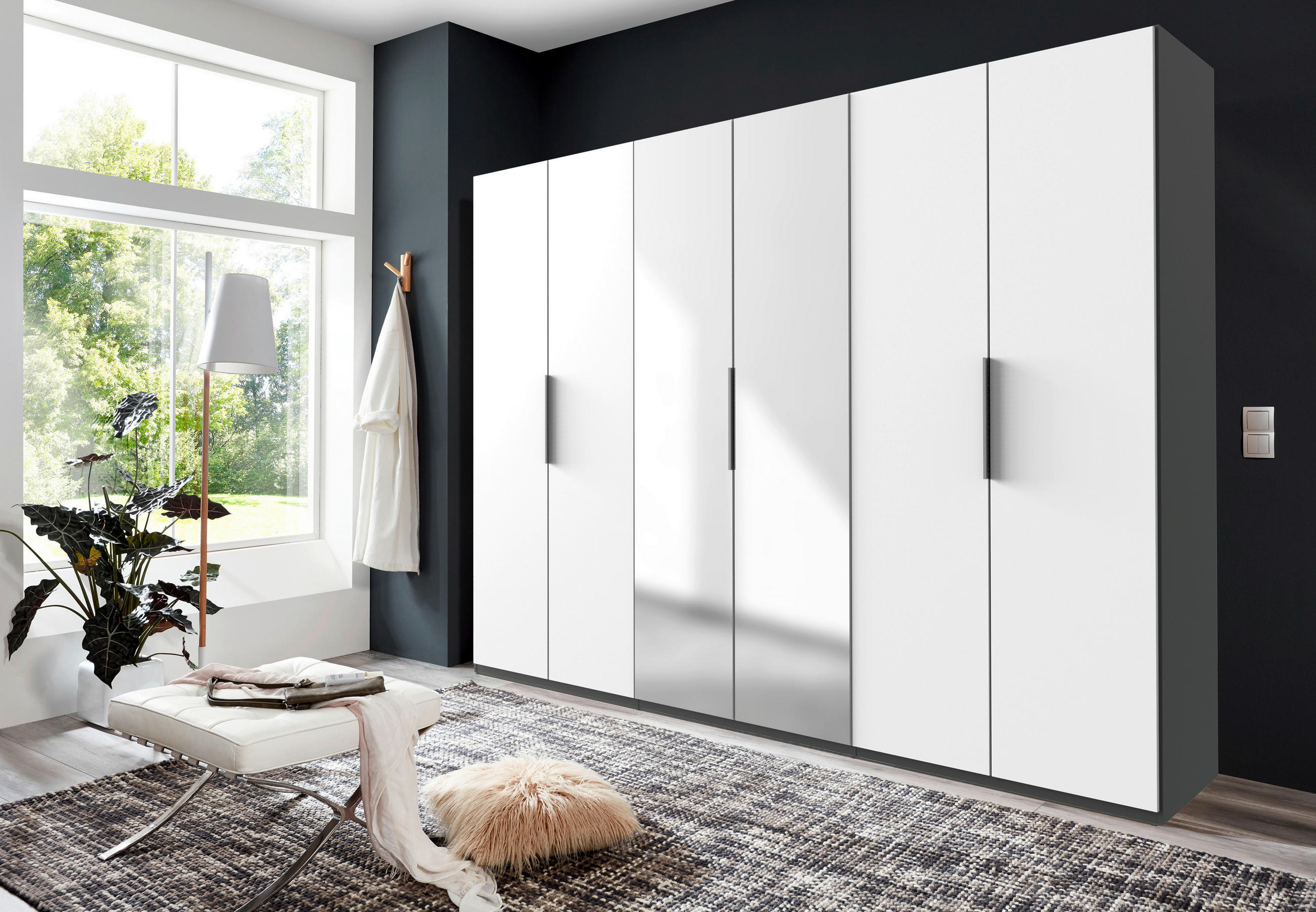DREHTÜRENSCHRANK in Graphitfarben, Weiss  - Weiss/Schwarz, Konventionell, Holzwerkstoff/Metall (300/236/58cm) - Hom`in