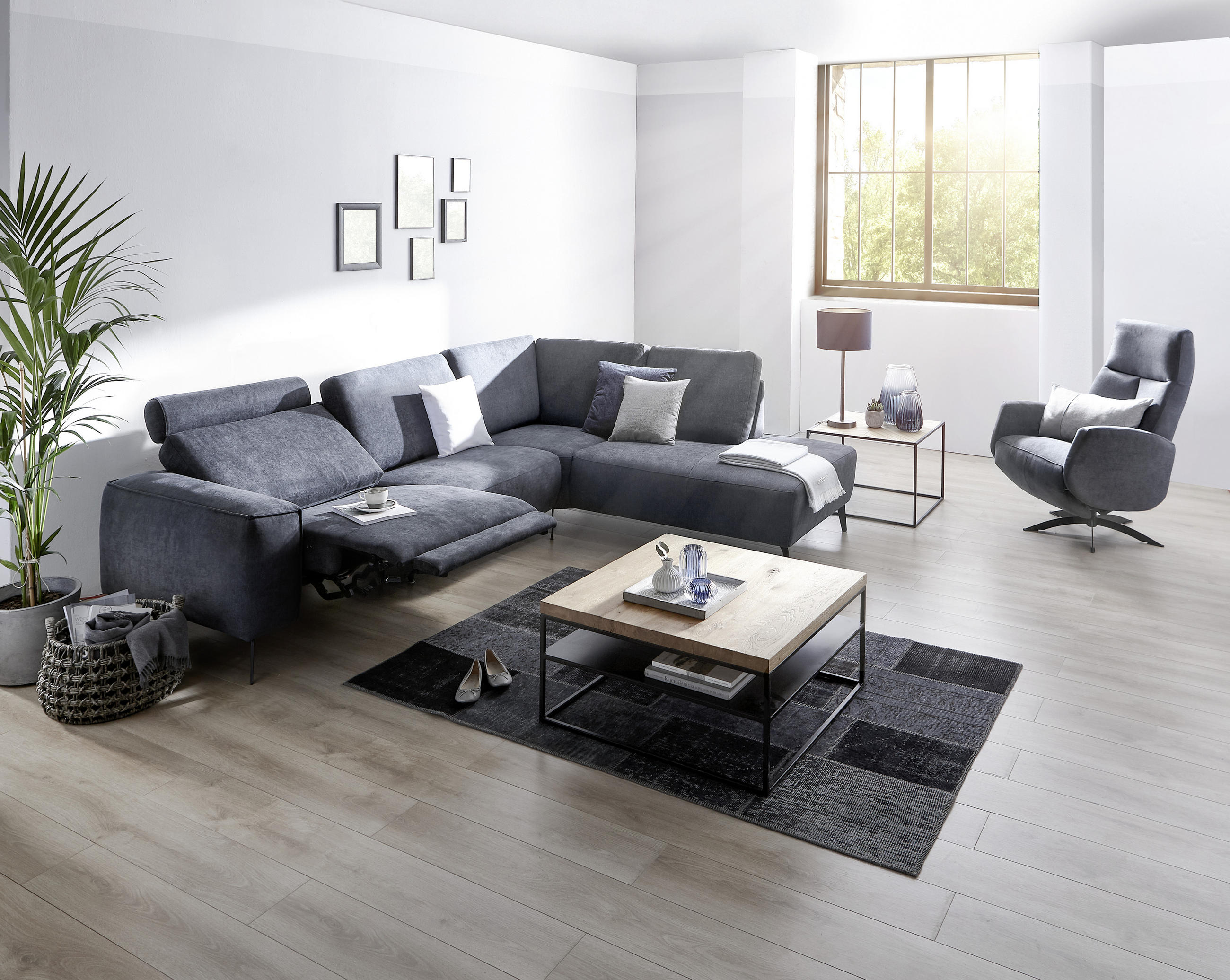 COUCHTISCH in Holz, Metall 80/80/40 cm  - Eichefarben/Schwarz, Design, Holz/Metall (80/80/40cm) - Novel