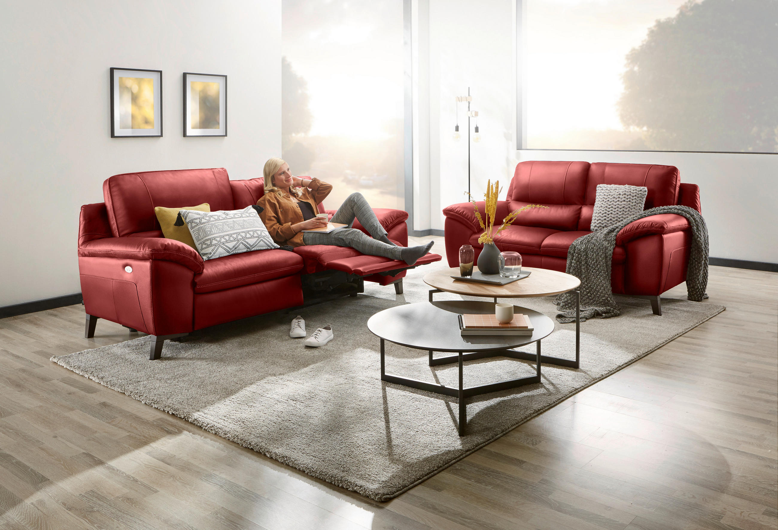 2,5-SITZER in Echtleder Rot  - Wengefarben/Rot, Design, Leder/Holz (211/97/95cm) - Livetastic