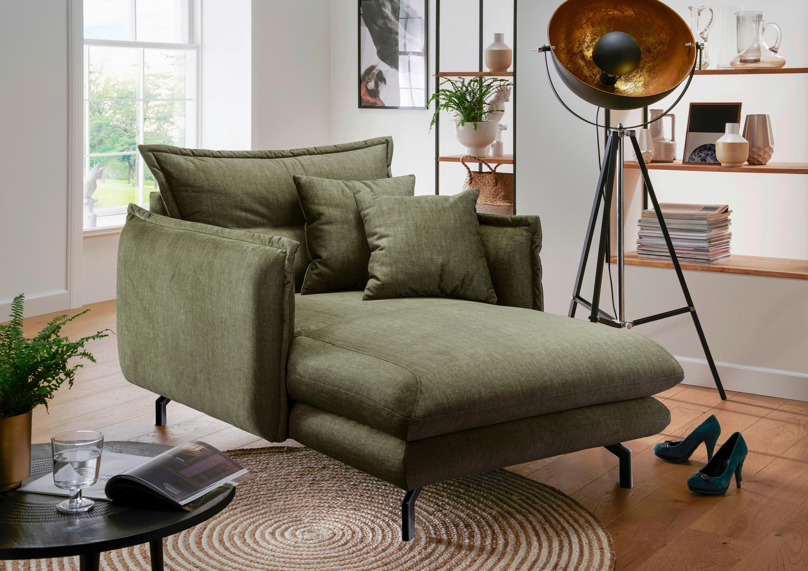 XXL-SESSEL in Velours Grün  - Schwarz/Grün, Modern, Textil/Metall (111/101/167cm) - Livetastic