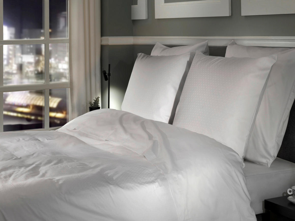 BETTWÄSCHE Punto Makosatin 155/220 cm  - Weiß, Basics, Textil (155/220cm)