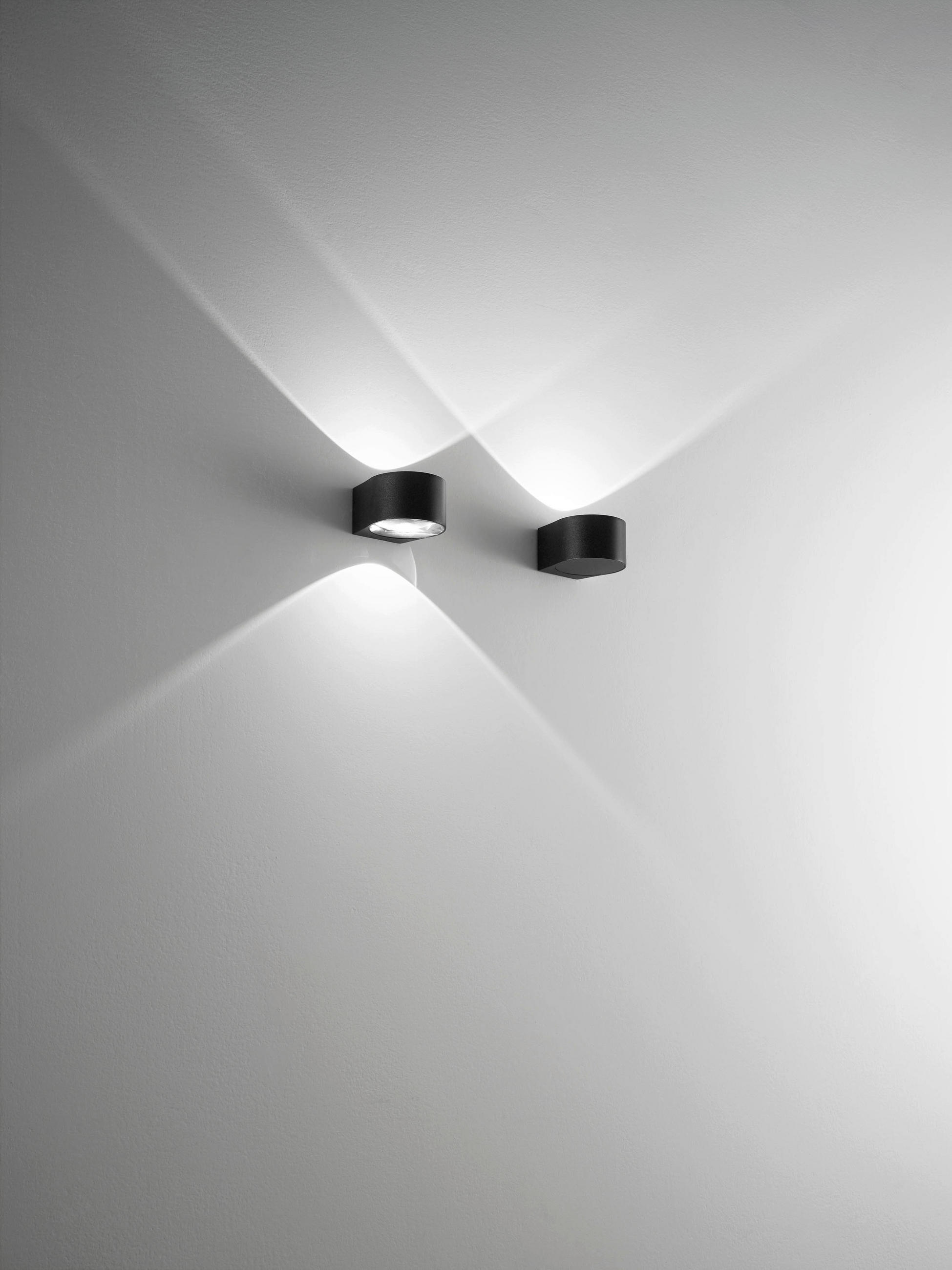 LED-AUßENLEUCHTE Lao 11/12/7 cm   - Schwarz, Design, Glas/Metall (11/12/7cm) - Fabas Luce