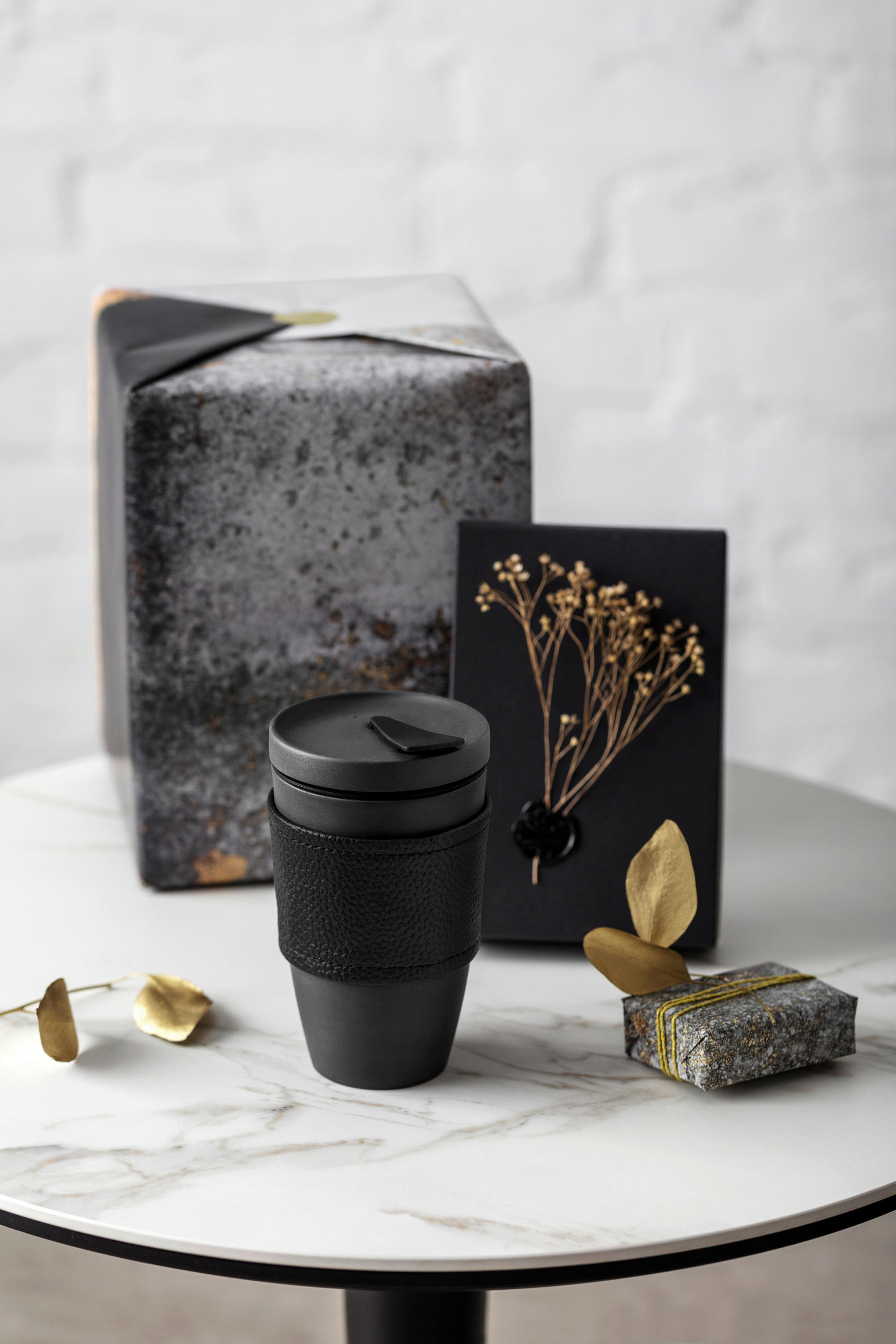 KÁVÉSBÖGRE 350 ml  - fekete, Basics, kerámia (350ml) - Villeroy & Boch