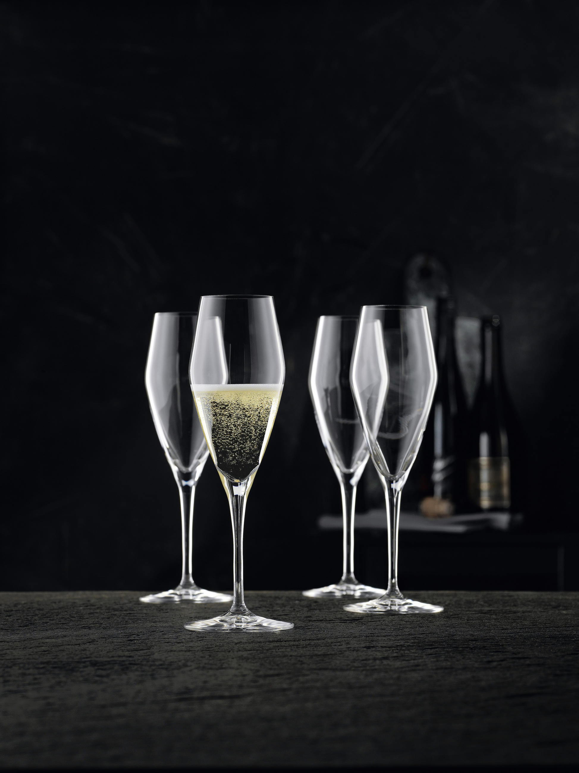 GLÄSERSET Vinova  4-teilig  - Transparent, Design, Glas (16,8/16,8/24,9cm) - Nachtmann