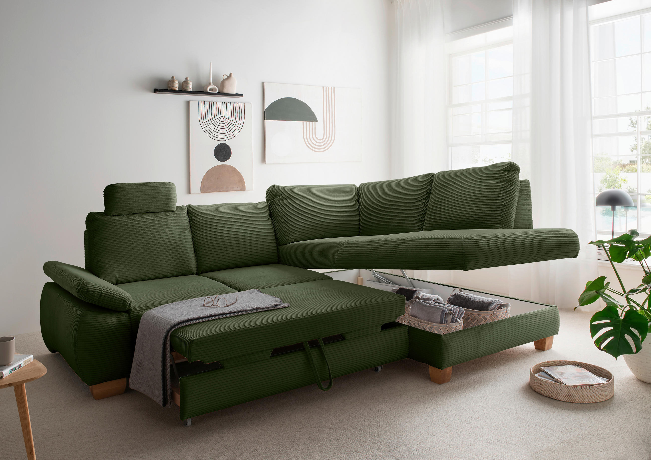 ECKSCHLAFSOFA in Cord Dunkelgrün - Wildeiche/Dunkelgrün, Modern, Holz/Textil (261/206cm) - Livetastic