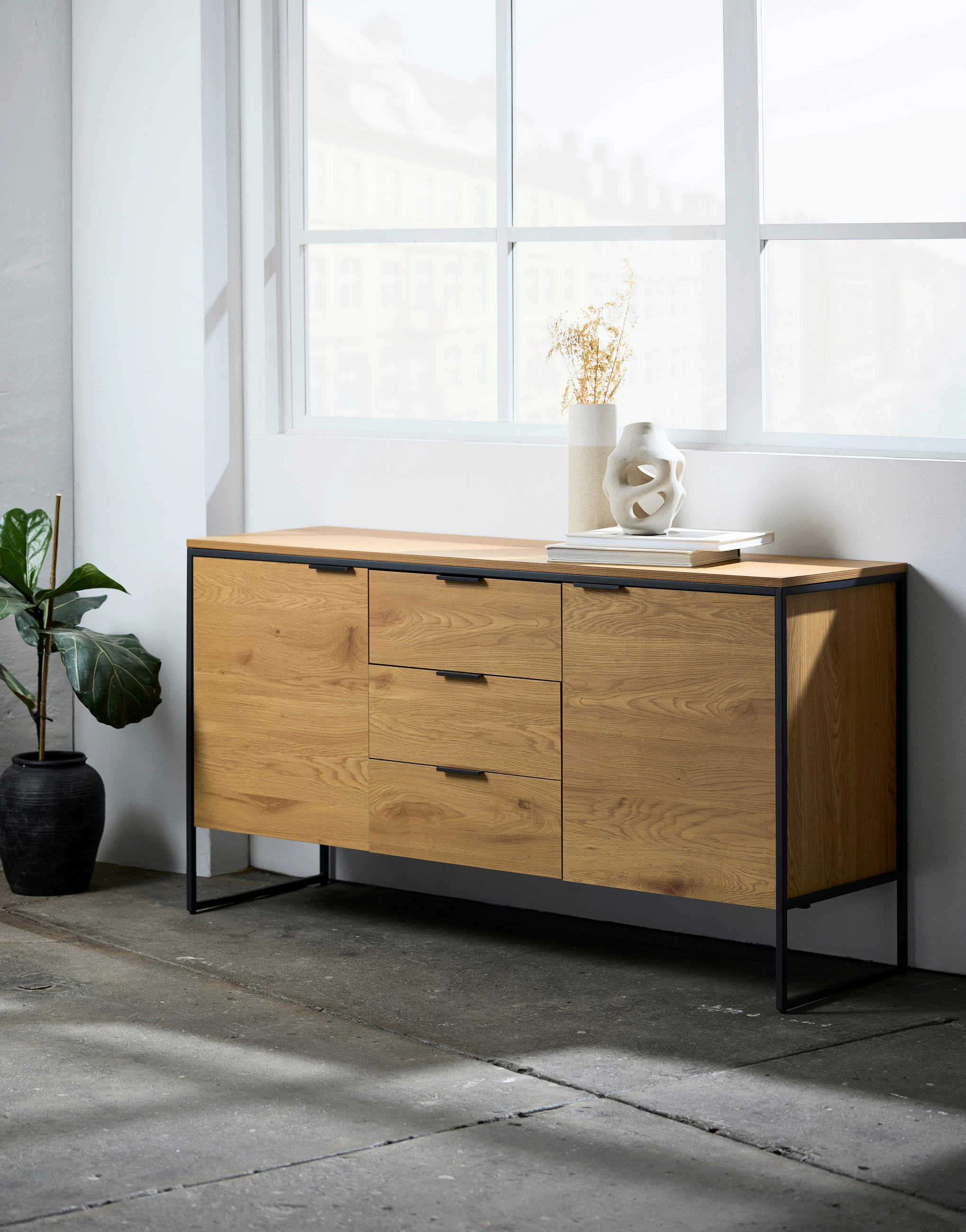 SIDEBOARD Eichefarben 155/80,6/45 cm - Eichefarben/Schwarz, Design, Holzwerkstoff/Metall (155/80,6/45cm) - Lomoco