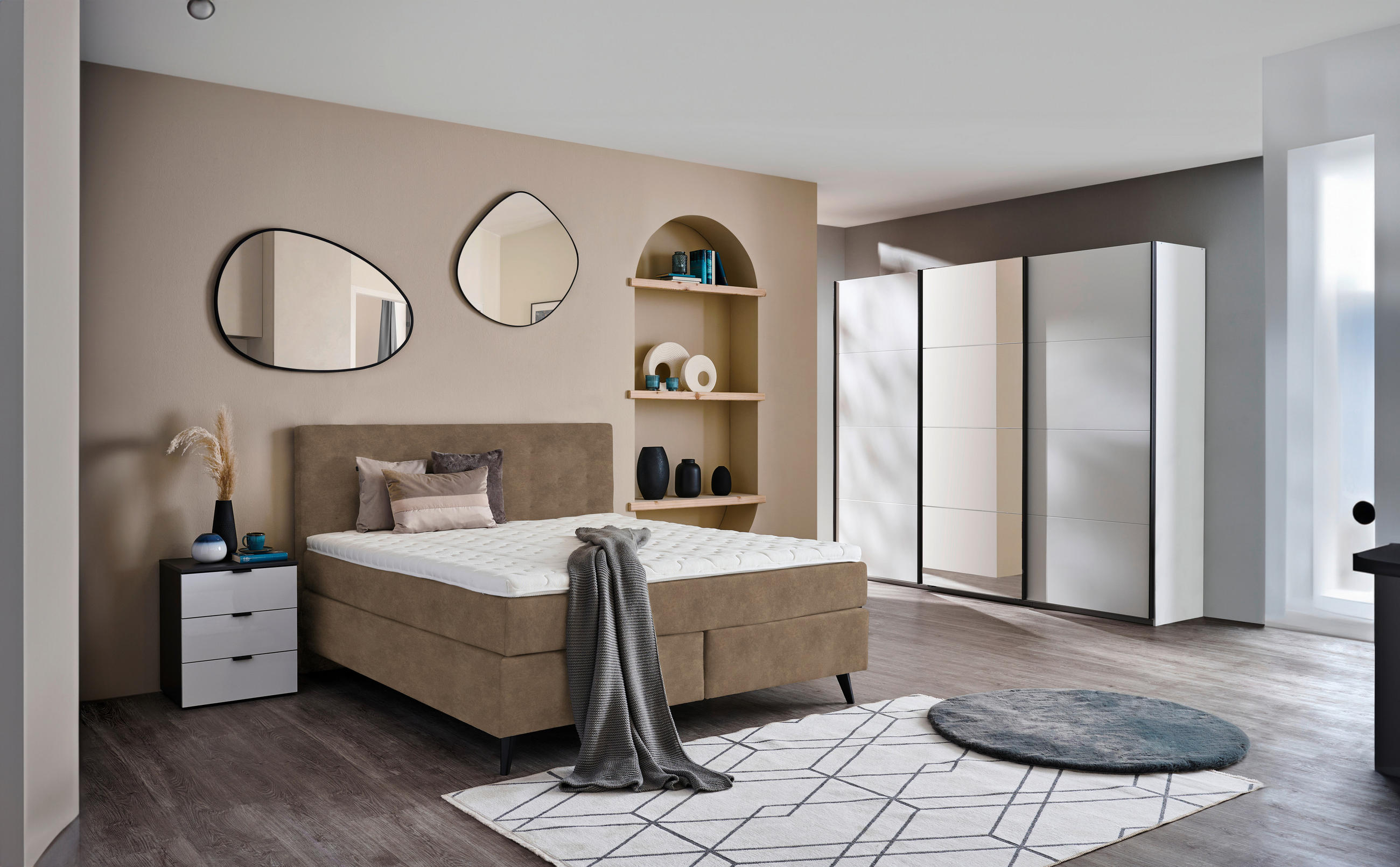 BOXSPRINGBETT 200/200 cm  in Braun  - Schwarz/Braun, Konventionell, Holz/Textil (200/200cm) - Voleo