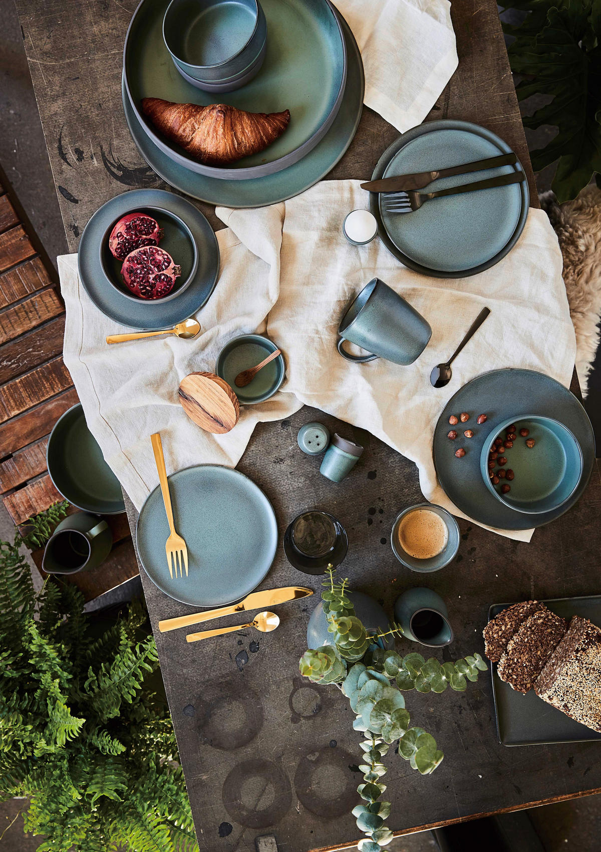SCHÜSSEL RAW  - Waldgrün, Basics, Keramik (14/14/6cm) - Aida