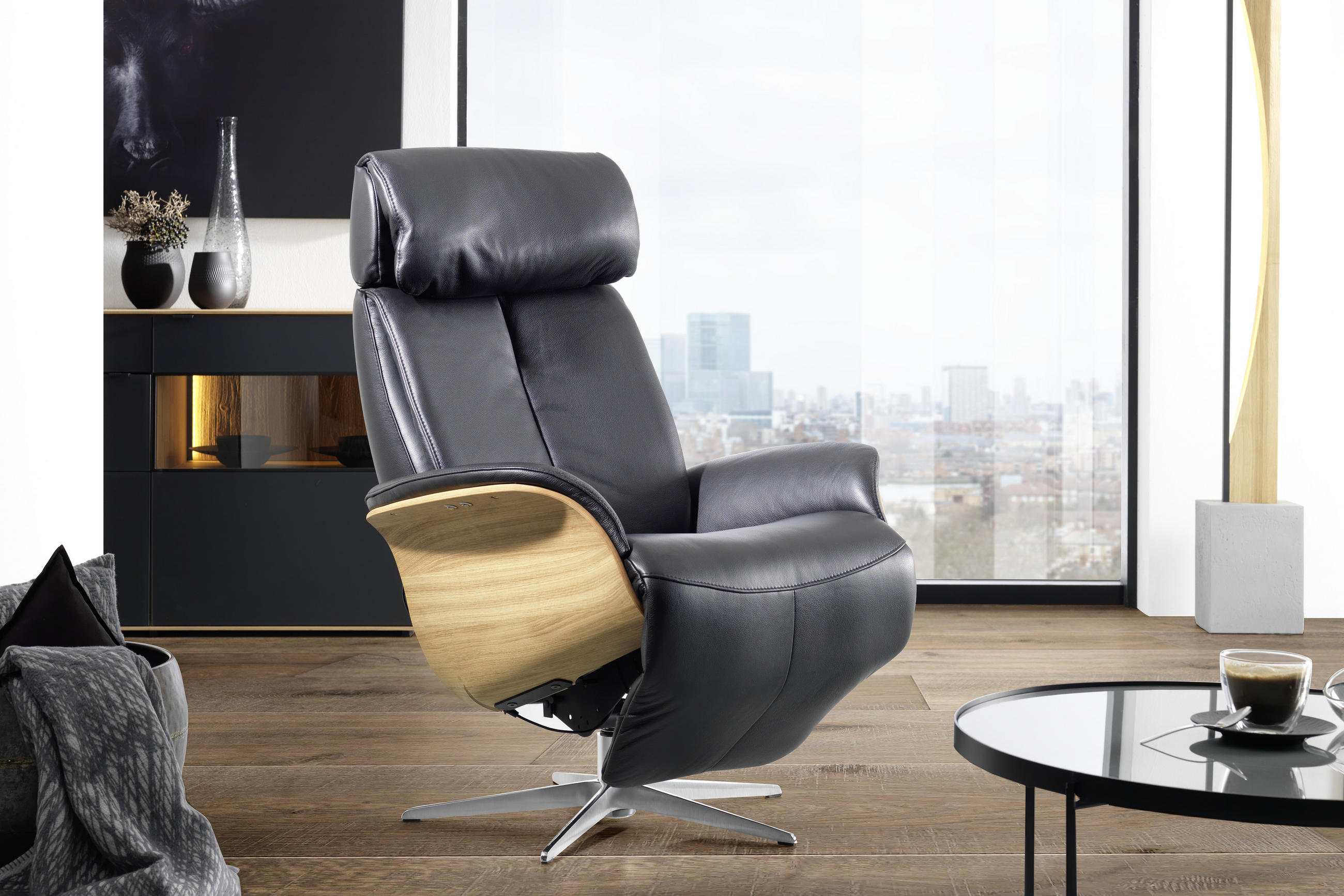 RELAXAČNÍ KŘESLO, kůže, černá - barvy dubu/barvy stříbra, Design, kov/dřevo (82/110-119/87cm) - Welnova